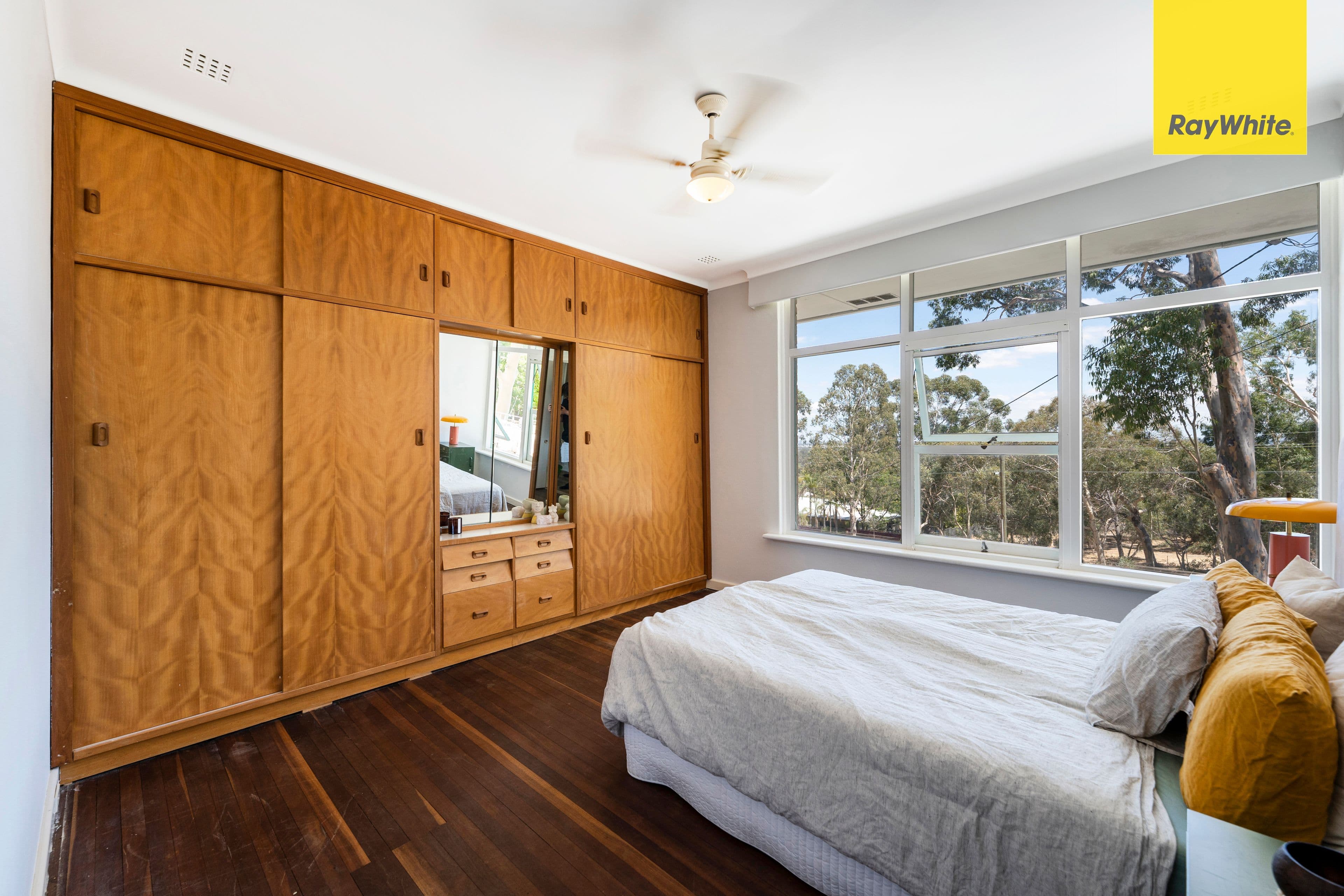 216 Lewis Road, Forrestfield WA 6058, Forrestfield - Thumbnail 8