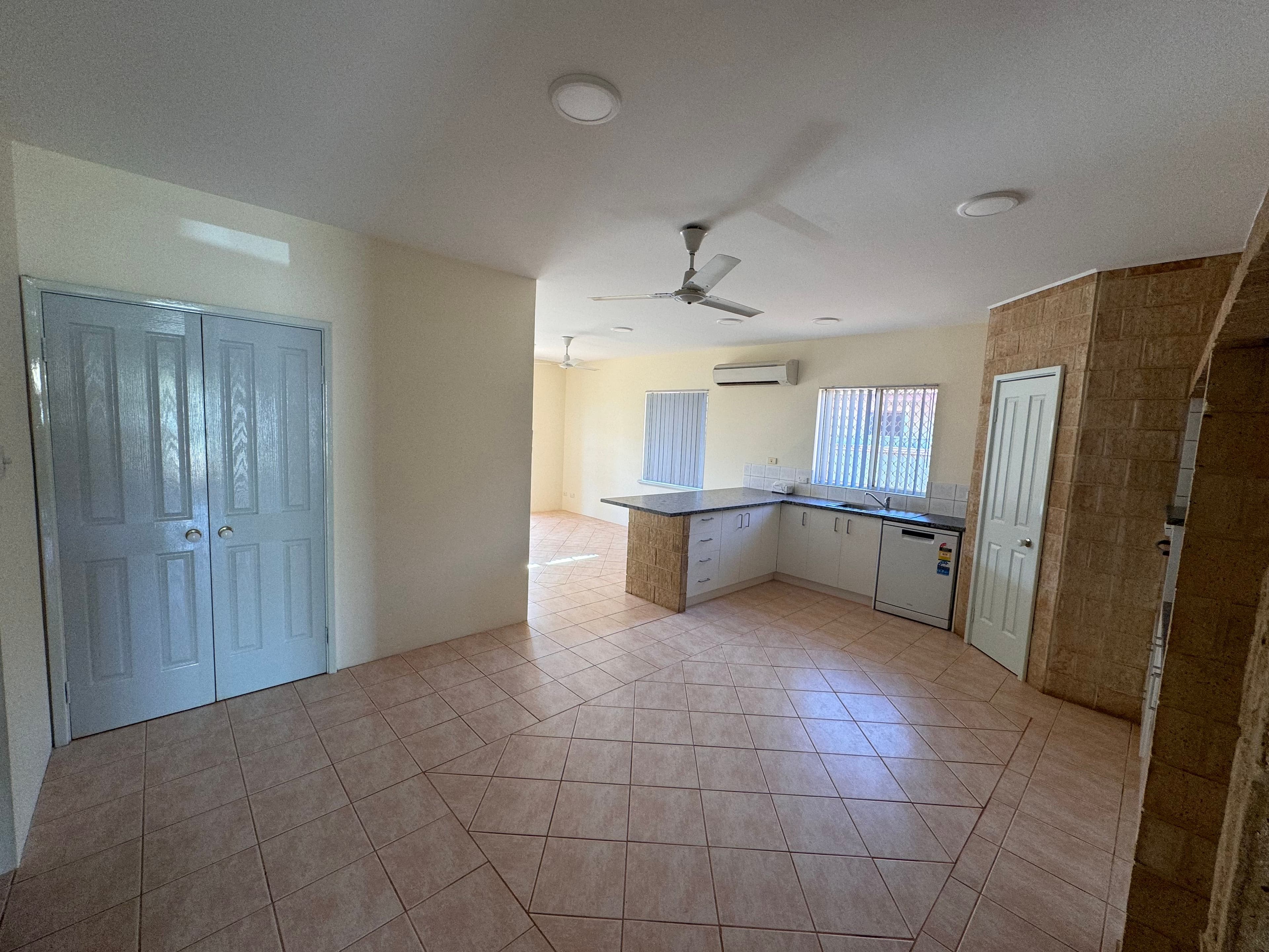 31B Koombana Avenue, South Hedland WA 6722, South Hedland - Thumbnail 3