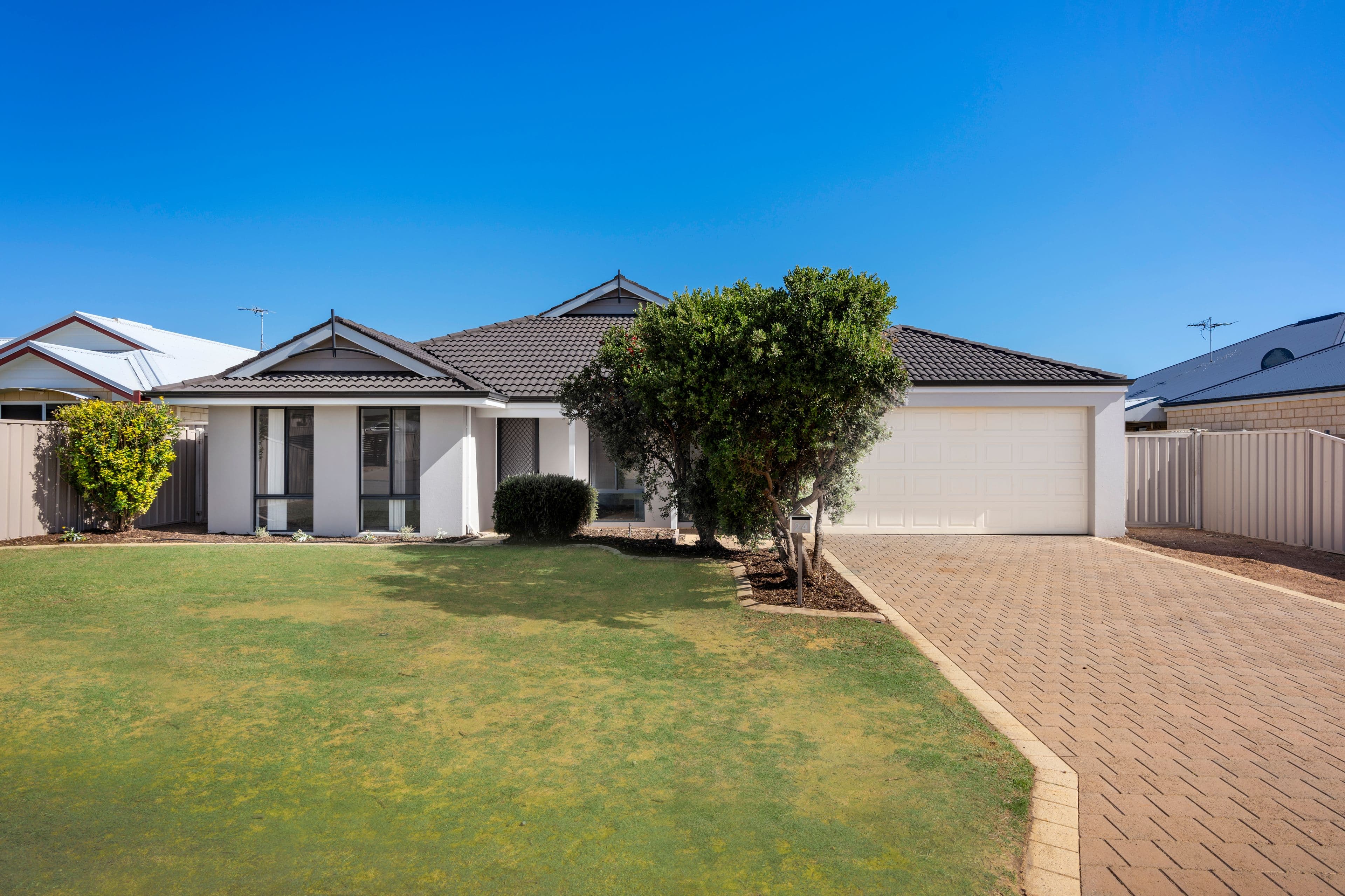 24 Topsail Street, Drummond Cove WA 6532, Drummond Cove - Thumbnail 2