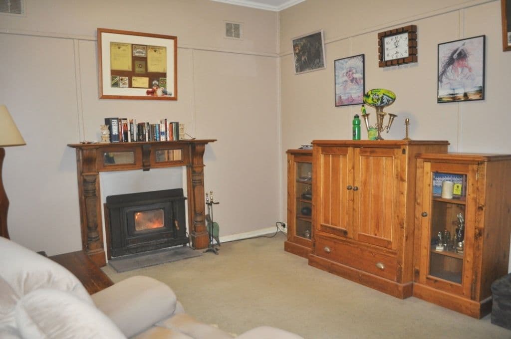 25 Parker Street, Cootamundra NSW 2590, Cootamundra - Thumbnail 2