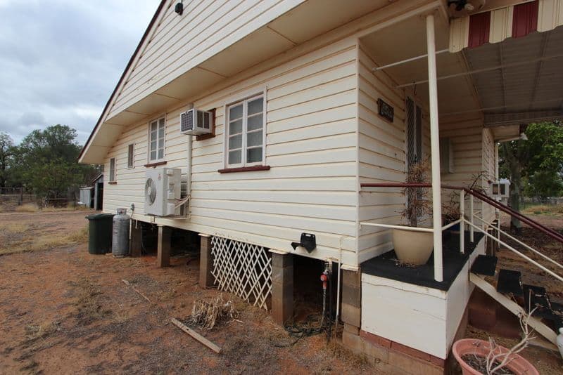 228 Alfred Street, Charleville QLD 4470, Charleville - Thumbnail 8