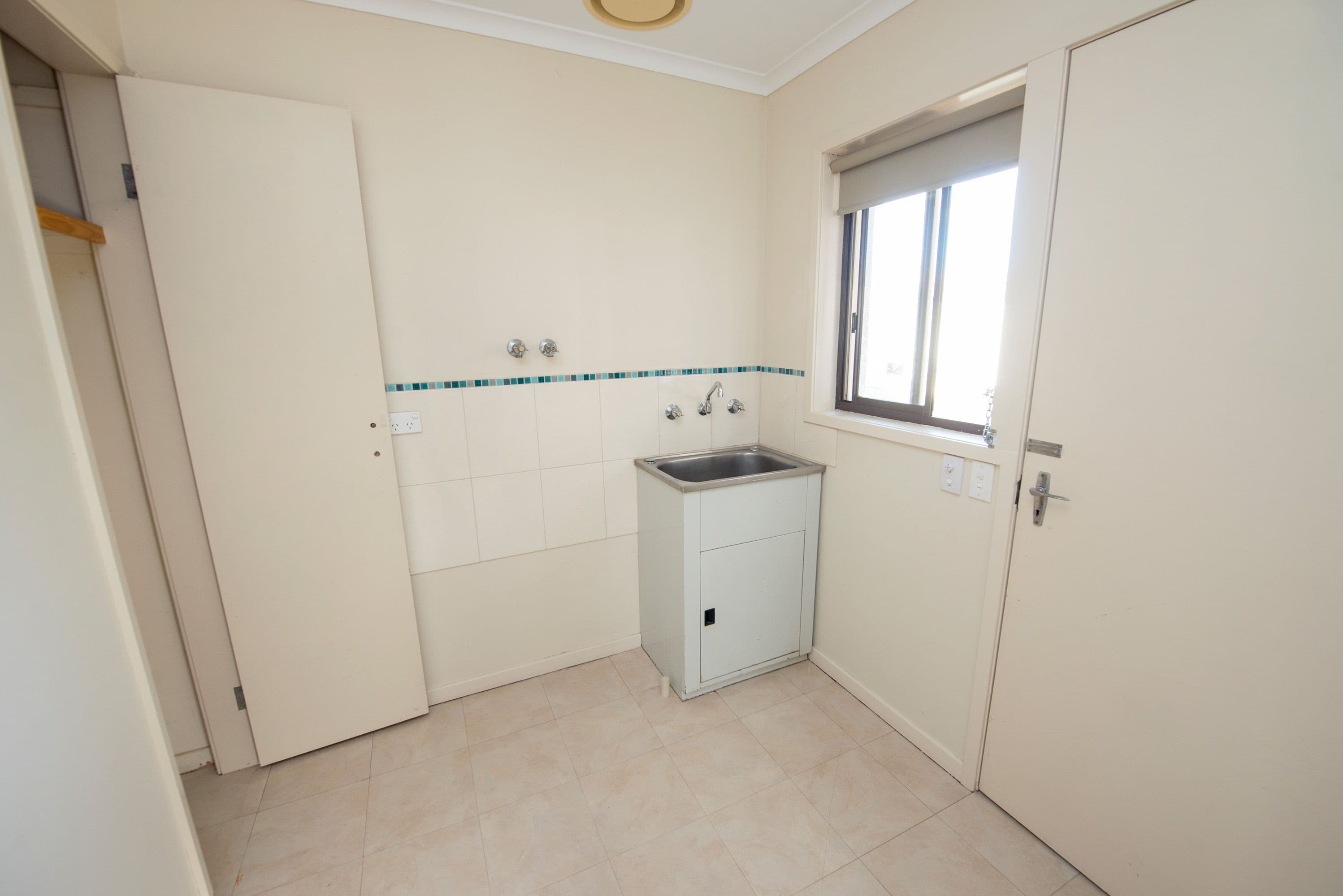 11 Adams Road, Swan Hill VIC 3585, Swan Hill - Thumbnail 5