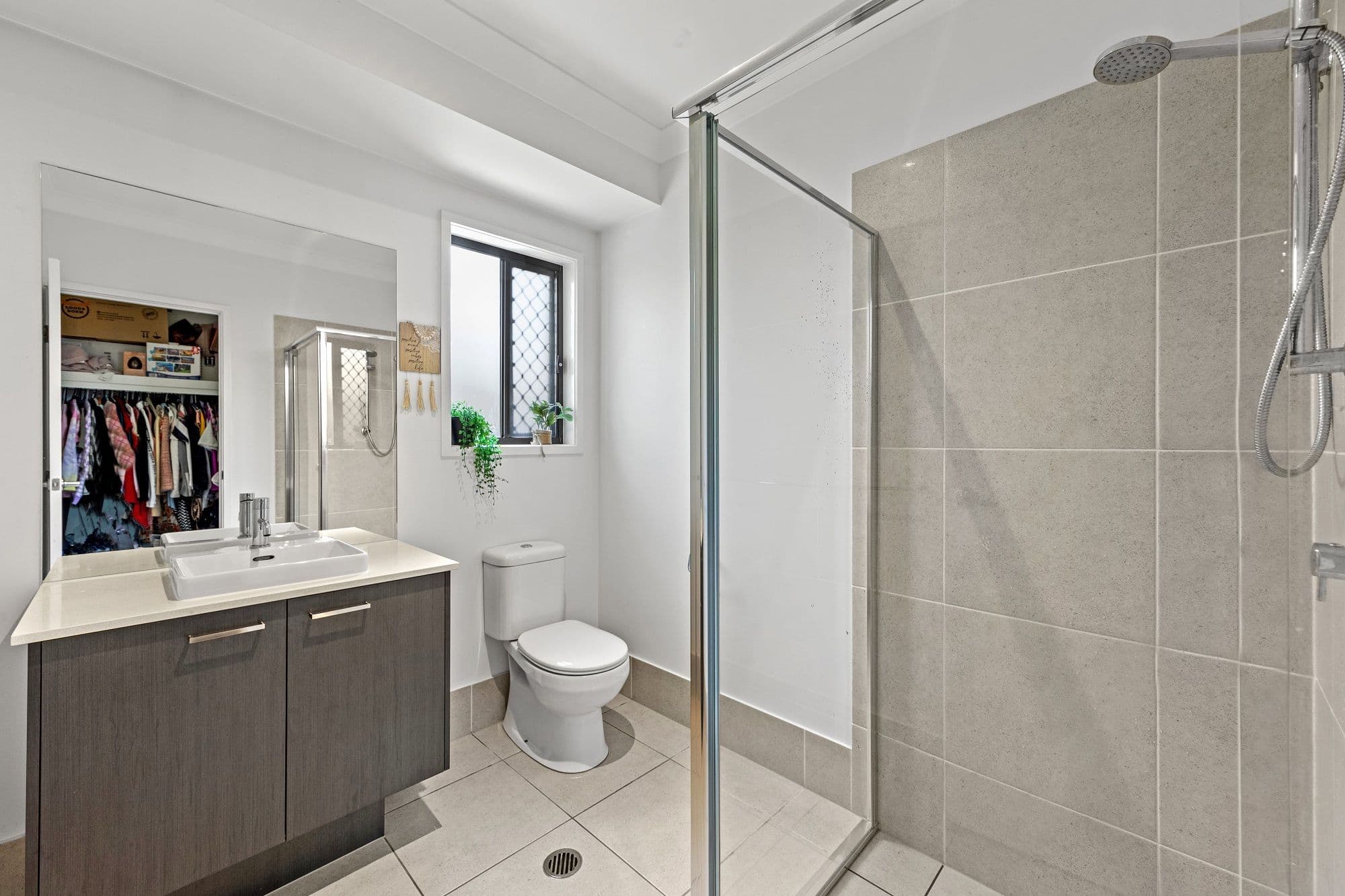 19 Foreshore Street, Coomera QLD 4209, Coomera - Thumbnail 8