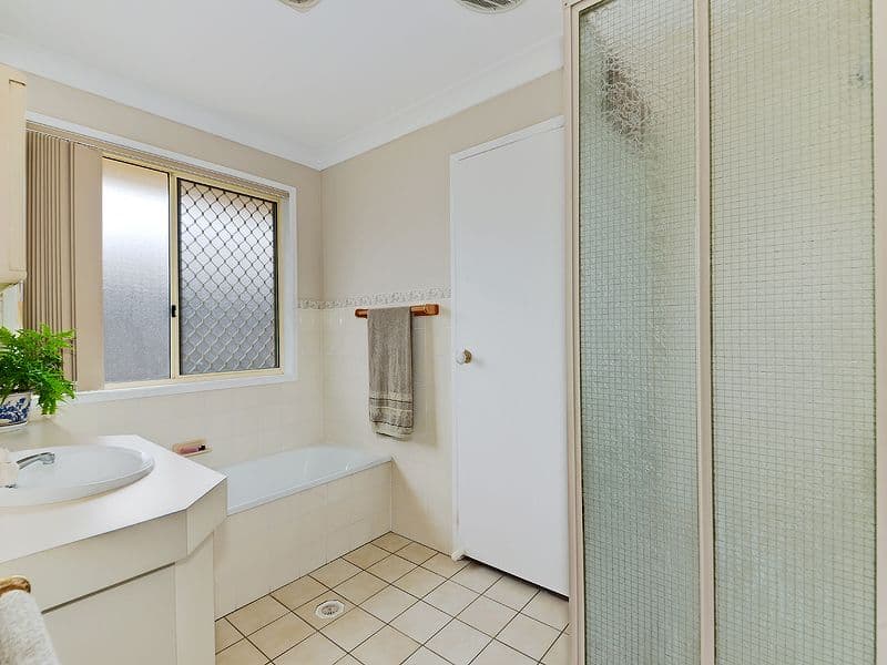 42 Commander Street, DECEPTION BAY QLD 4508, Deception Bay - Thumbnail 7