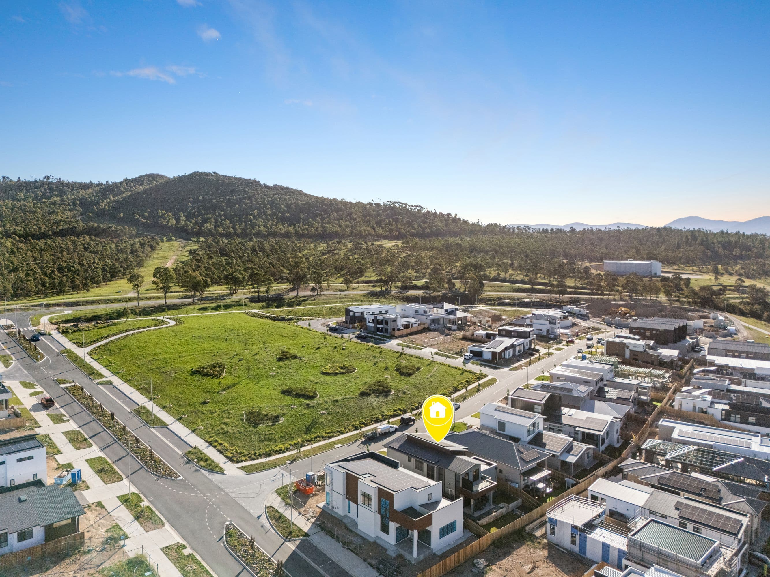 4 Leontine Loop, DENMAN PROSPECT ACT 2611, Denman Prospect - Thumbnail 2