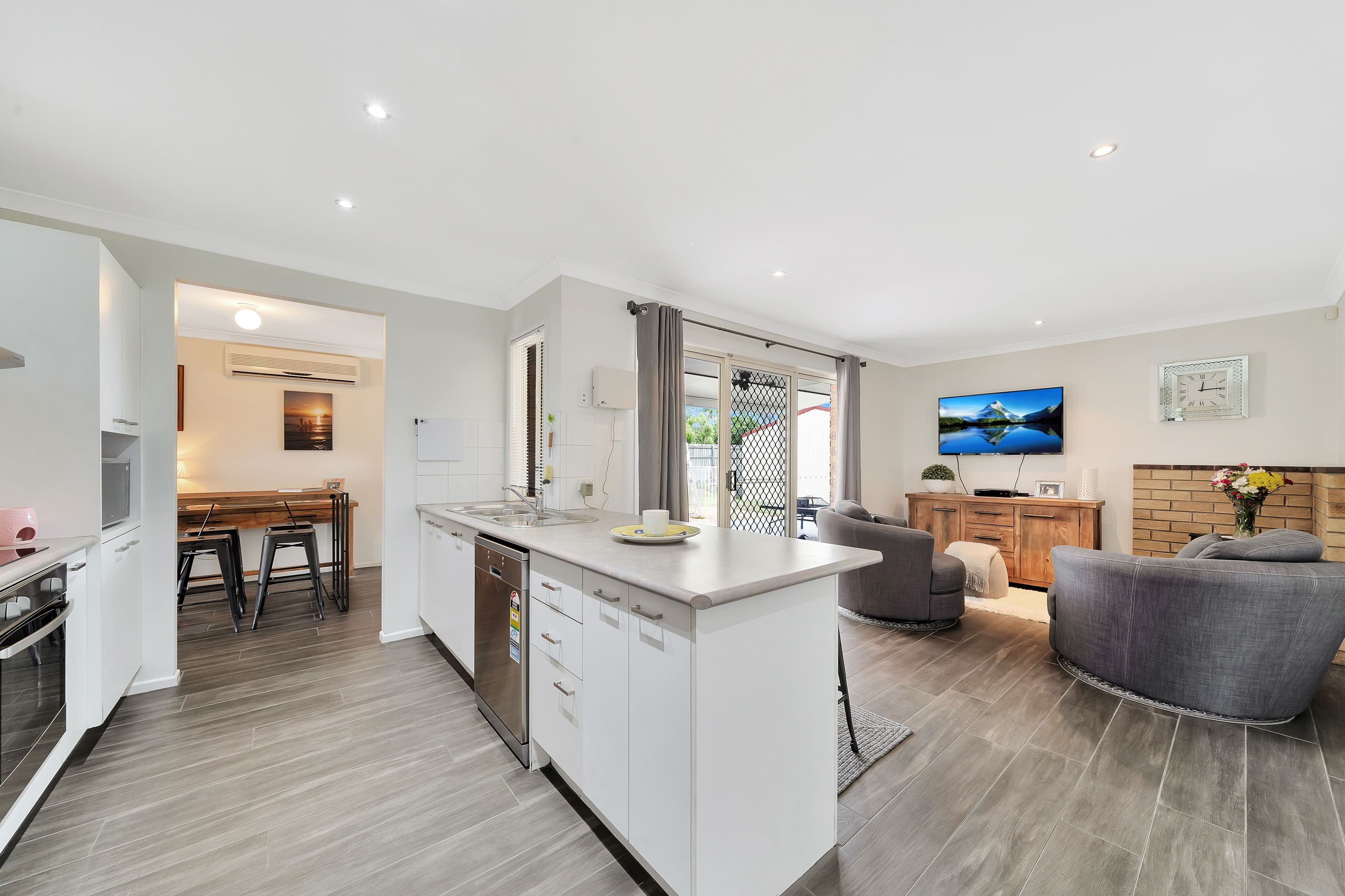3667 Mount Lindesay Highway, Park Ridge QLD 4125, Park Ridge - Thumbnail 7