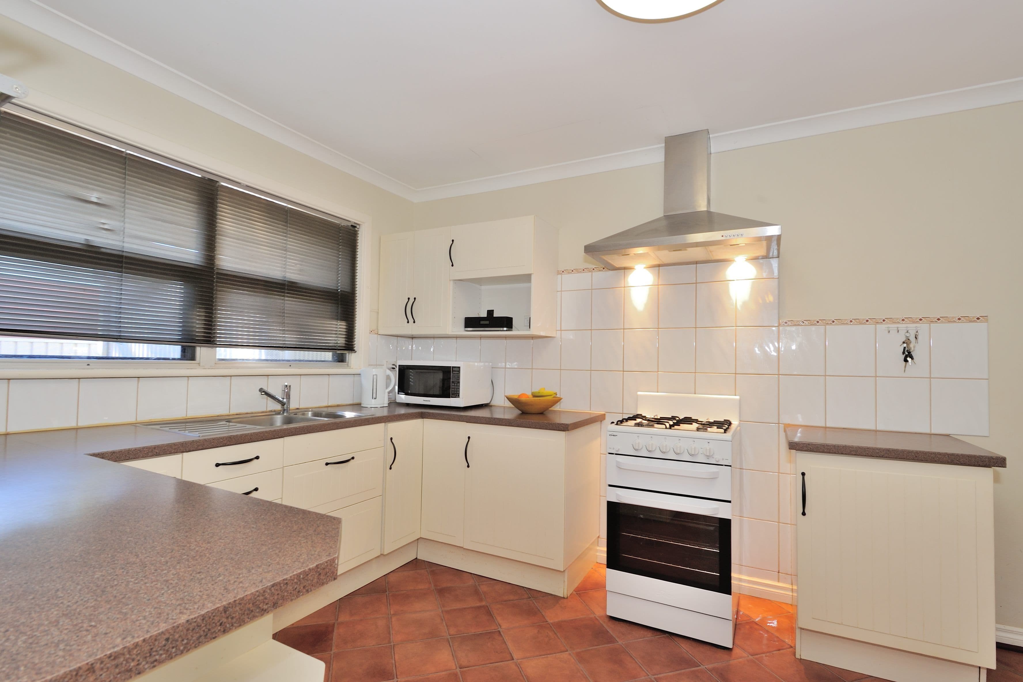 11 Bowman Street, Bullsbrook WA 6084, Bullsbrook - Thumbnail 2