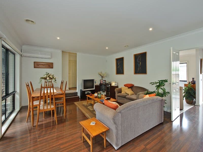 1 Papagee Lane, BOX HILL NORTH VIC 3129, Box Hill North - Thumbnail 3