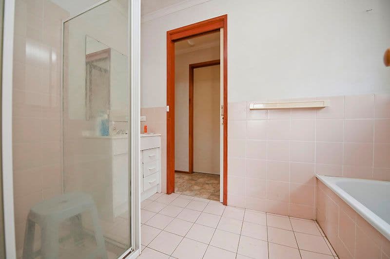 16 Midge Street, GORDON ACT 2906, Gordon - Thumbnail 8