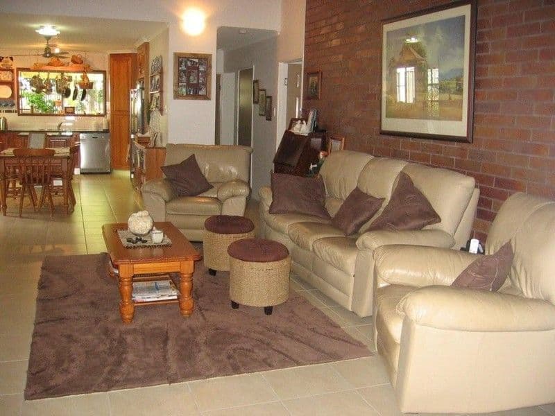 33 Cahill Cresent, RURAL VIEW QLD 4740, Rural View - Thumbnail 4