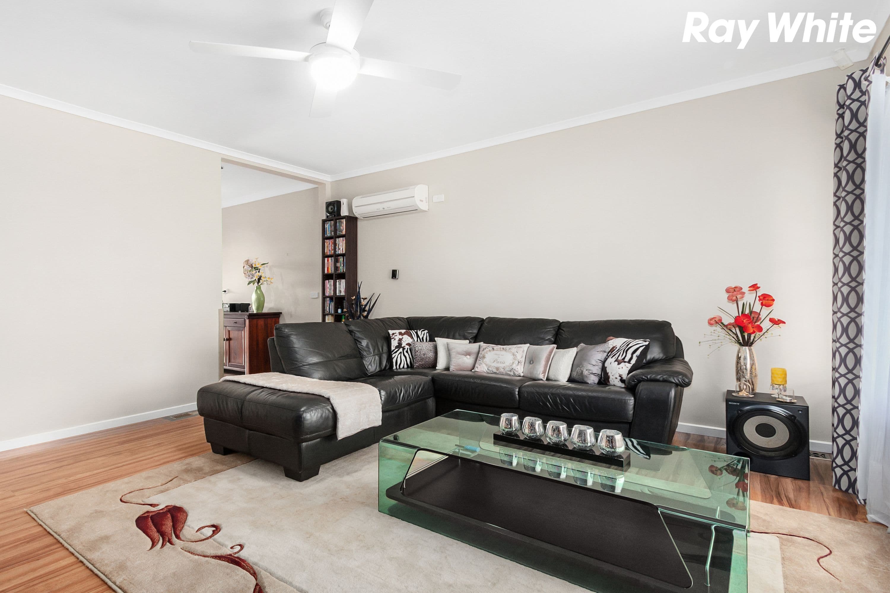 15 Deveney Street, Pakenham VIC 3810, Pakenham - Thumbnail 3