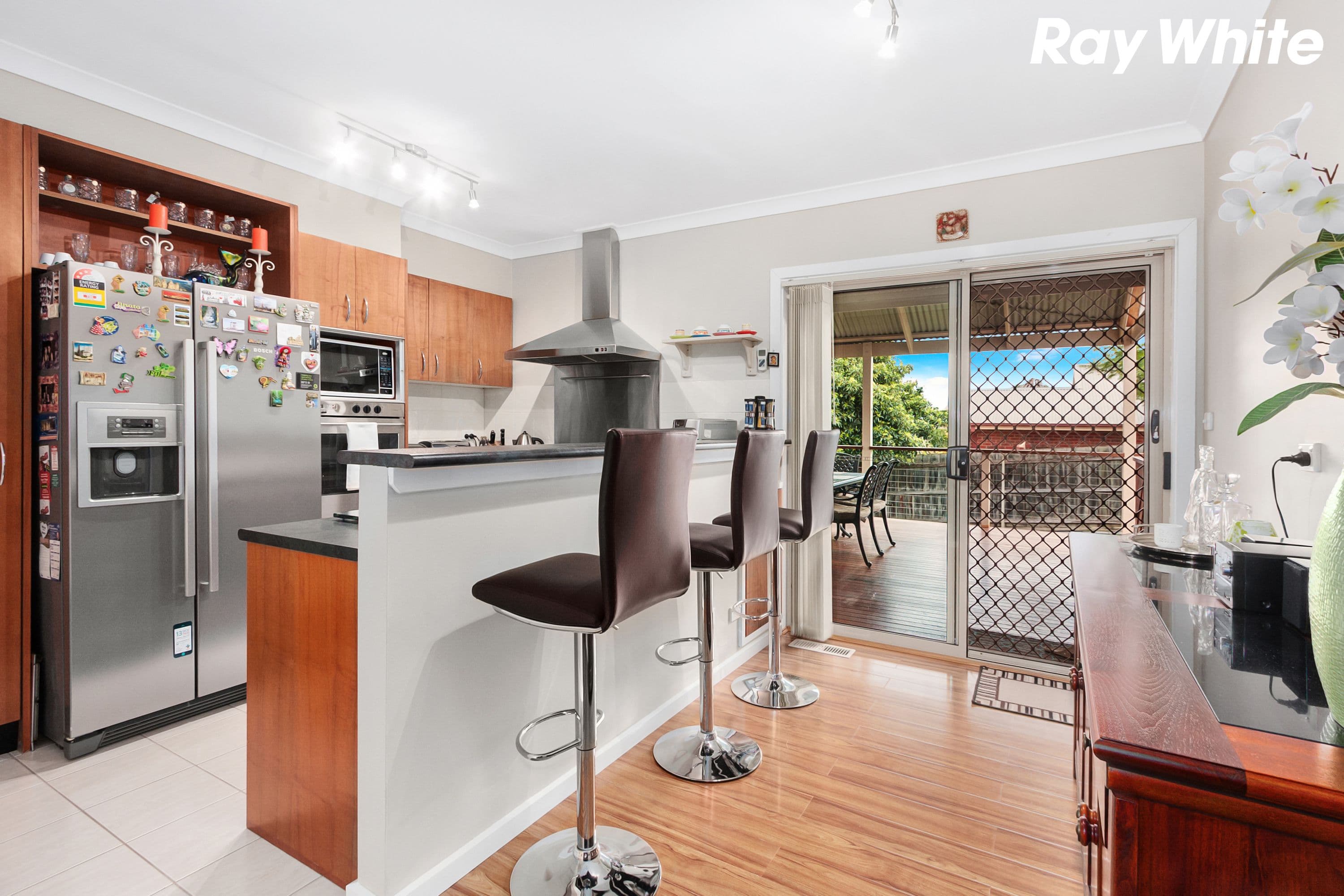 15 Deveney Street, Pakenham VIC 3810, Pakenham - Thumbnail 4