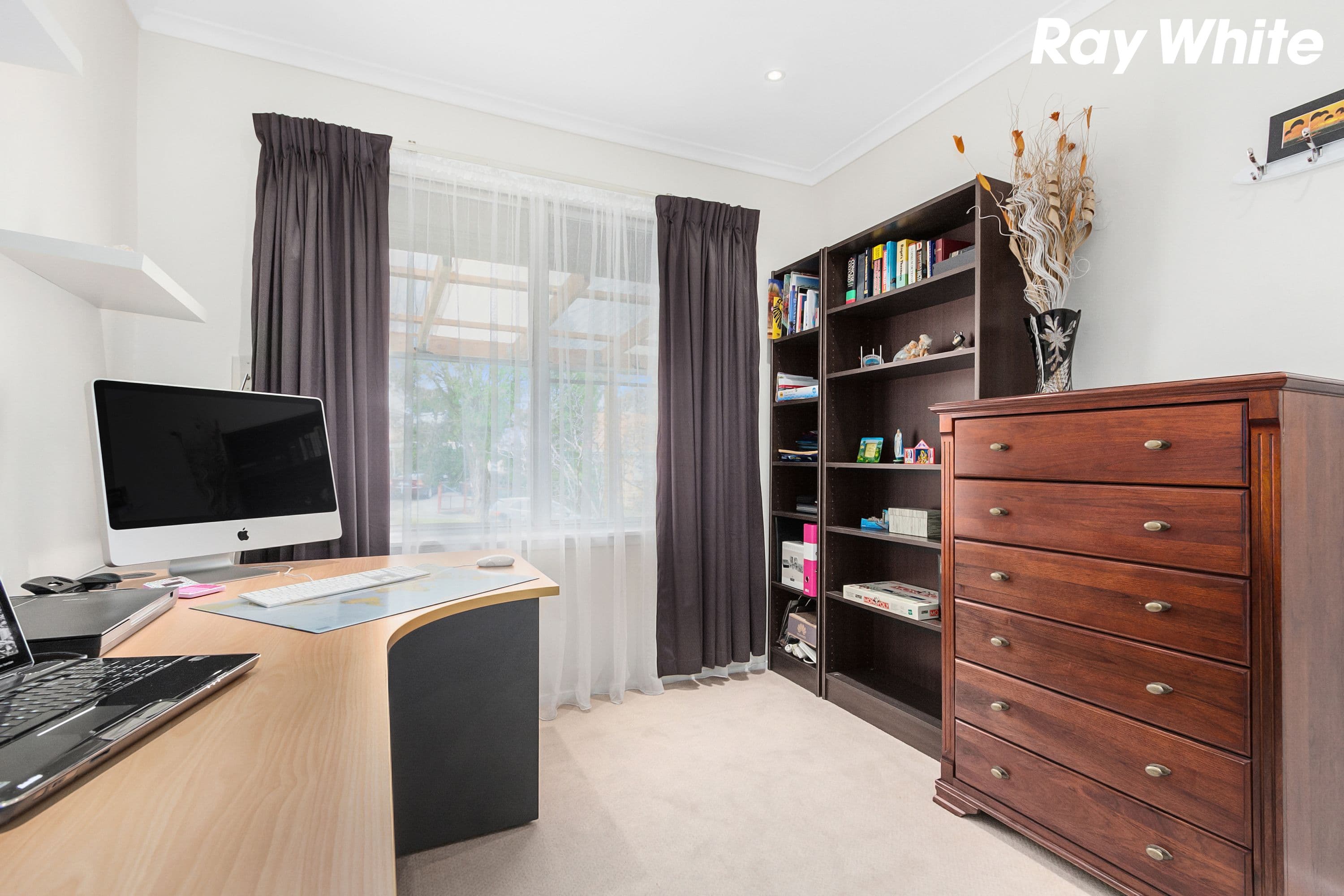 15 Deveney Street, Pakenham VIC 3810, Pakenham - Thumbnail 7