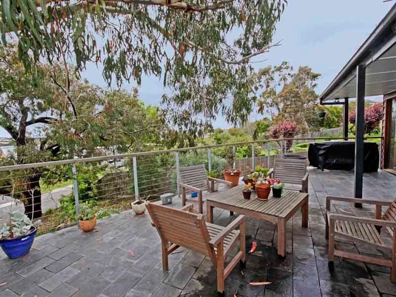 5 Jinjella Road, HIGHTON VIC 3216, Highton - Thumbnail 2