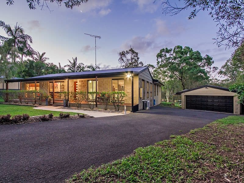3 Redwood Street, Upper Coomera QLD 4209, Upper Coomera - Thumbnail 2