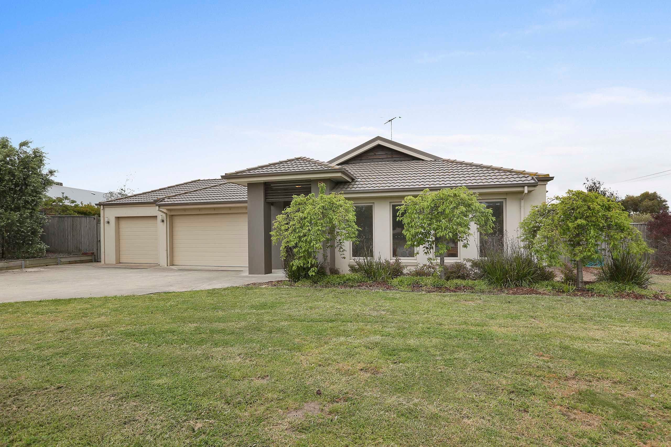 6-7 Champagne Court, Waurn Ponds VIC 3216, Waurn Ponds - Image 1