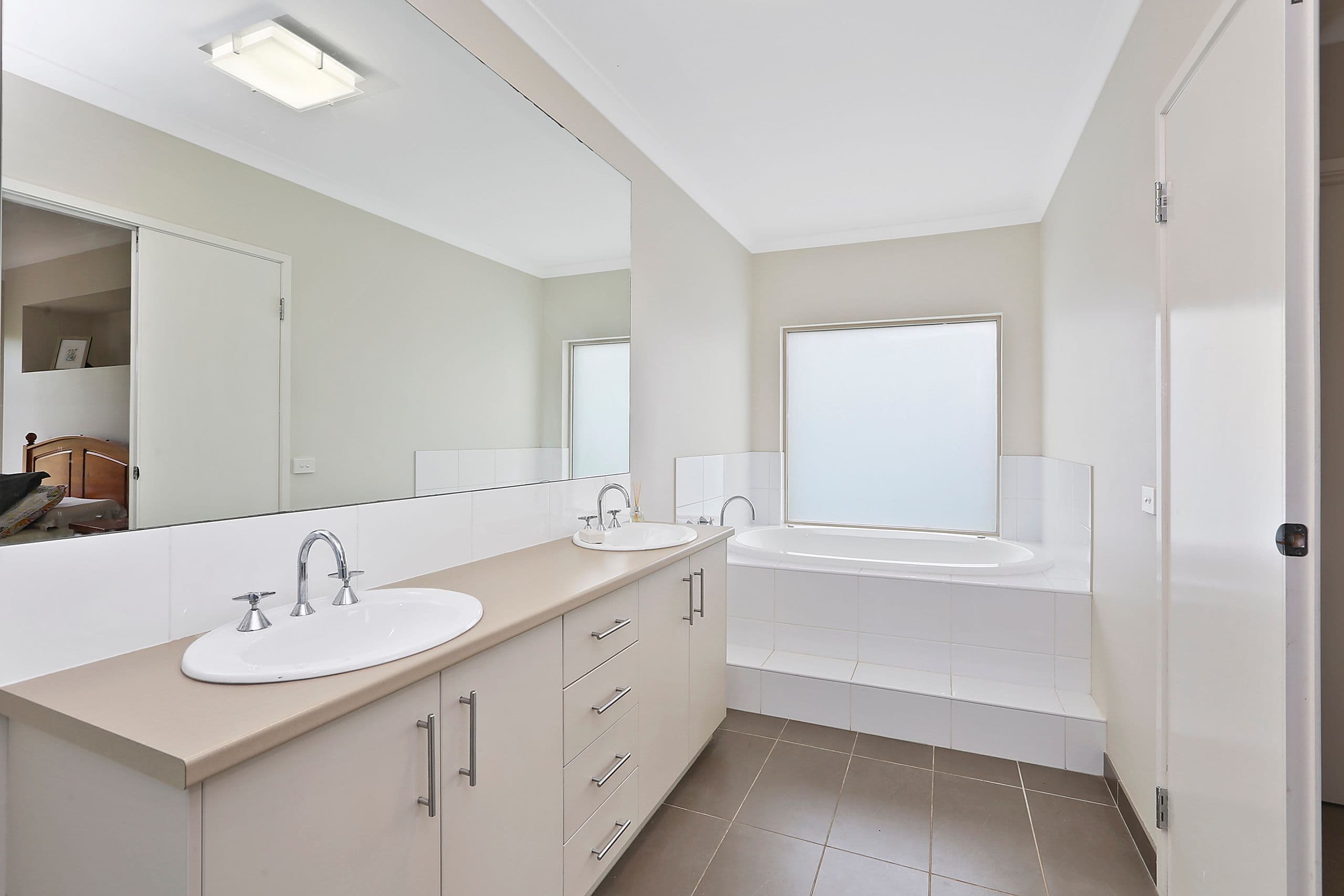 6-7 Champagne Court, Waurn Ponds VIC 3216, Waurn Ponds - Thumbnail 4