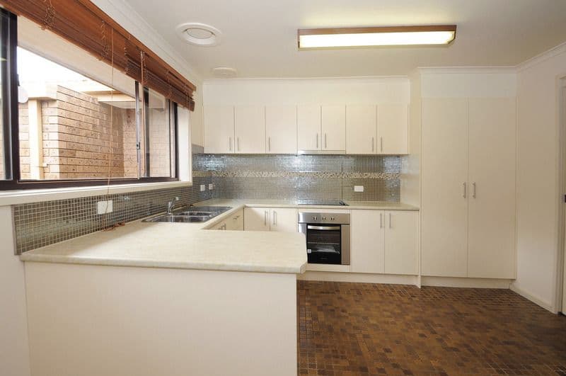 69 Beach Street, FRANKSTON VIC 3199, Frankston - Thumbnail 2