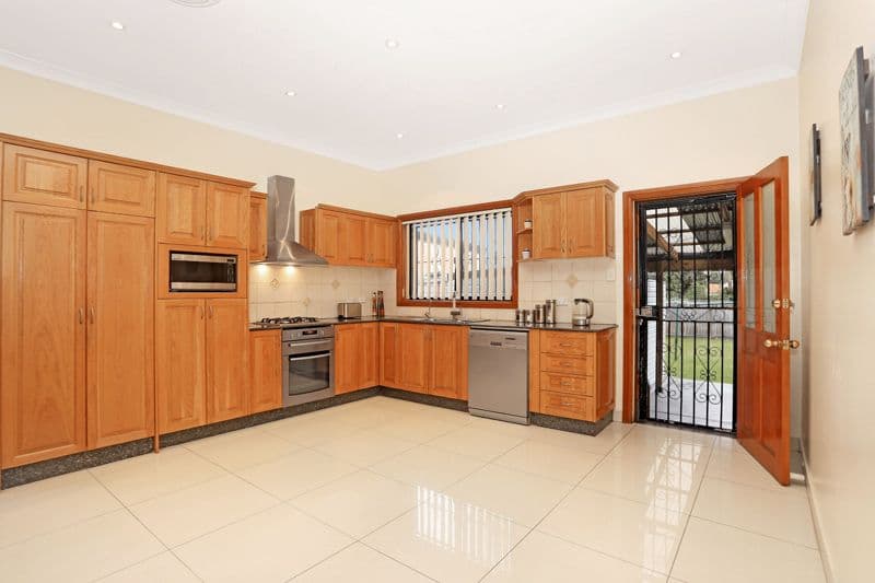 9 Rose Street, PUNCHBOWL NSW 2196, Punchbowl - Thumbnail 3