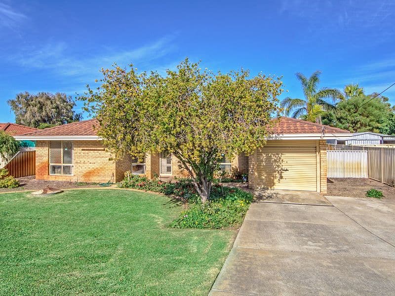 11 Murdoch Drive, GREENFIELDS WA 6210, Greenfields - Thumbnail 2