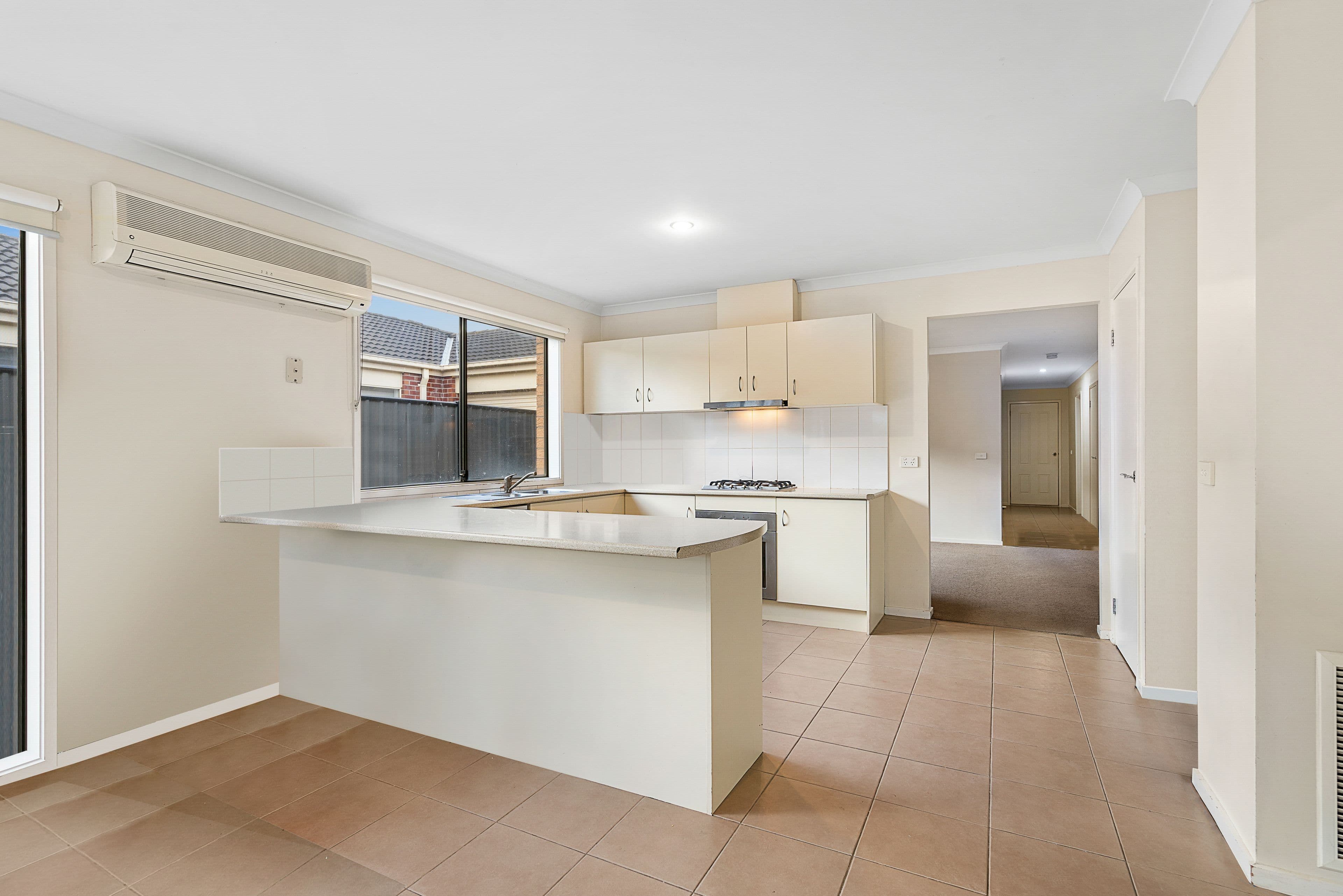 5 Sherrington Grange, DERRIMUT VIC 3026, Derrimut - Thumbnail 4
