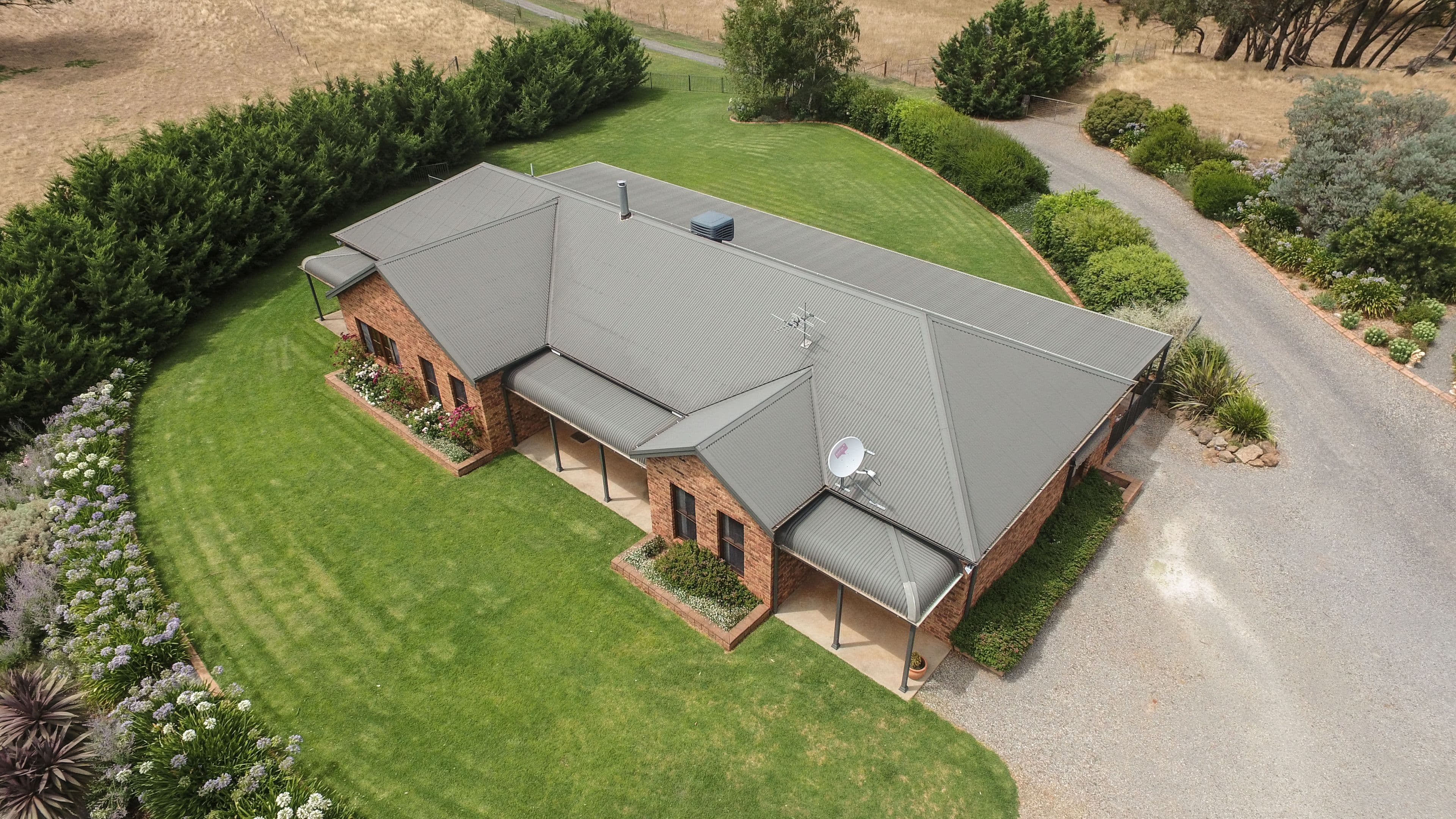 494 Boundary Road, Young - Thumbnail 2