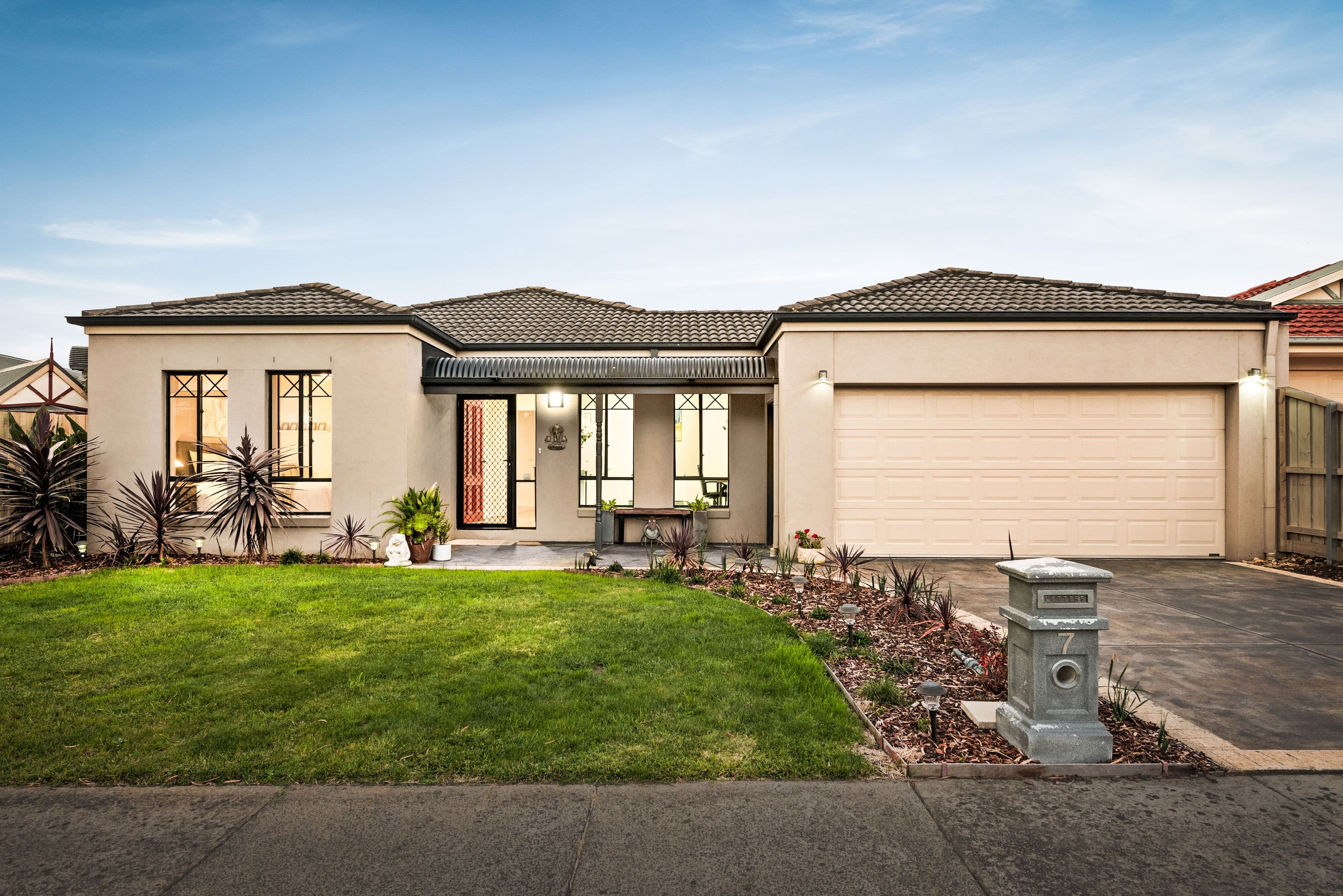 7 Justin Place, Pakenham VIC 3810, Pakenham - Image 1