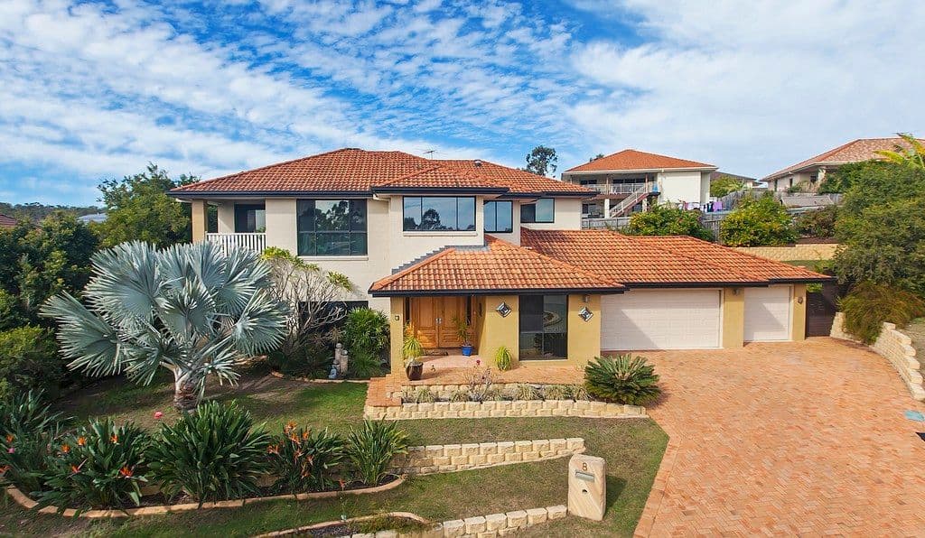 8 Justicia Court, Brookwater QLD 4300, Brookwater - Thumbnail 2