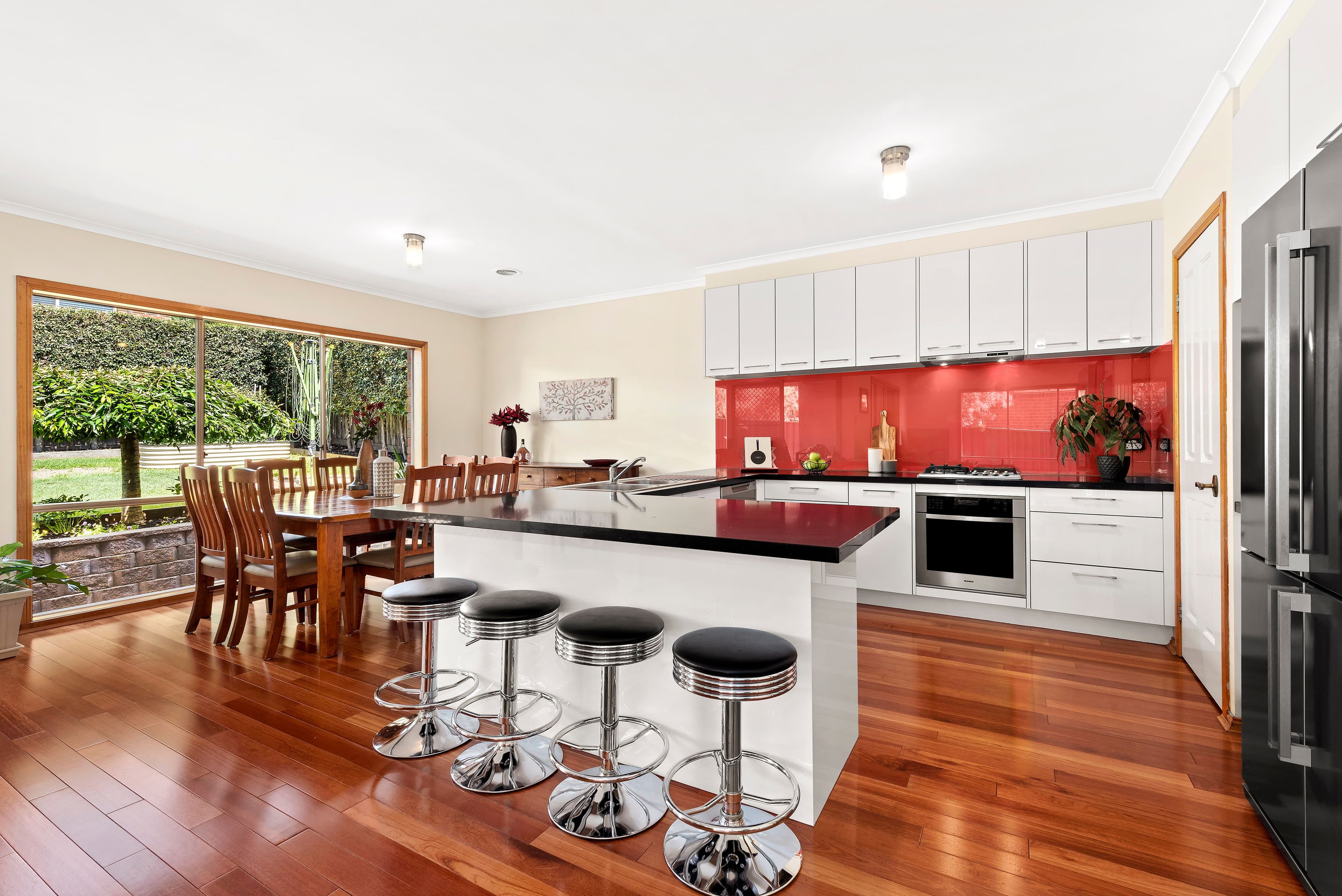 5 Amanda Court, Rowville VIC 3178, Rowville - Thumbnail 2