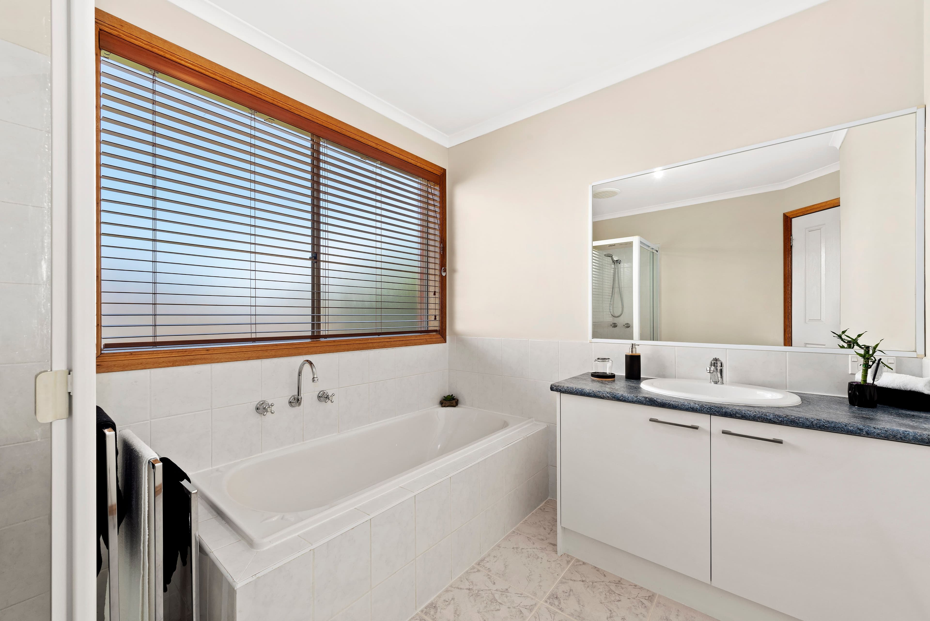 5 Amanda Court, Rowville VIC 3178, Rowville - Thumbnail 5