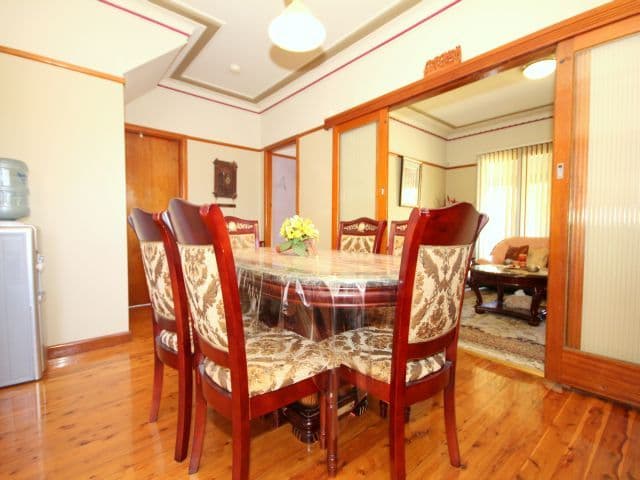 14 Rabaul Road, GEORGES HALL NSW 2198, Georges Hall - Thumbnail 4