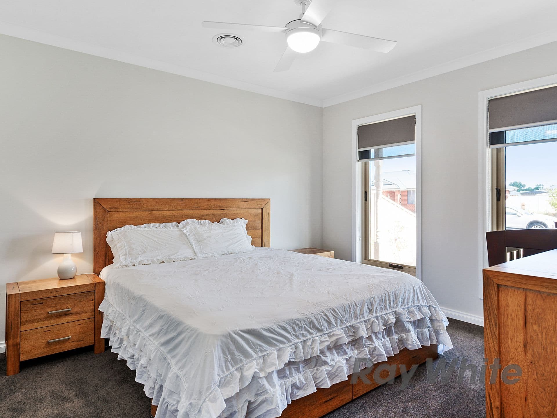 16 Simkin Drive, Benalla VIC 3672, Benalla - Thumbnail 3