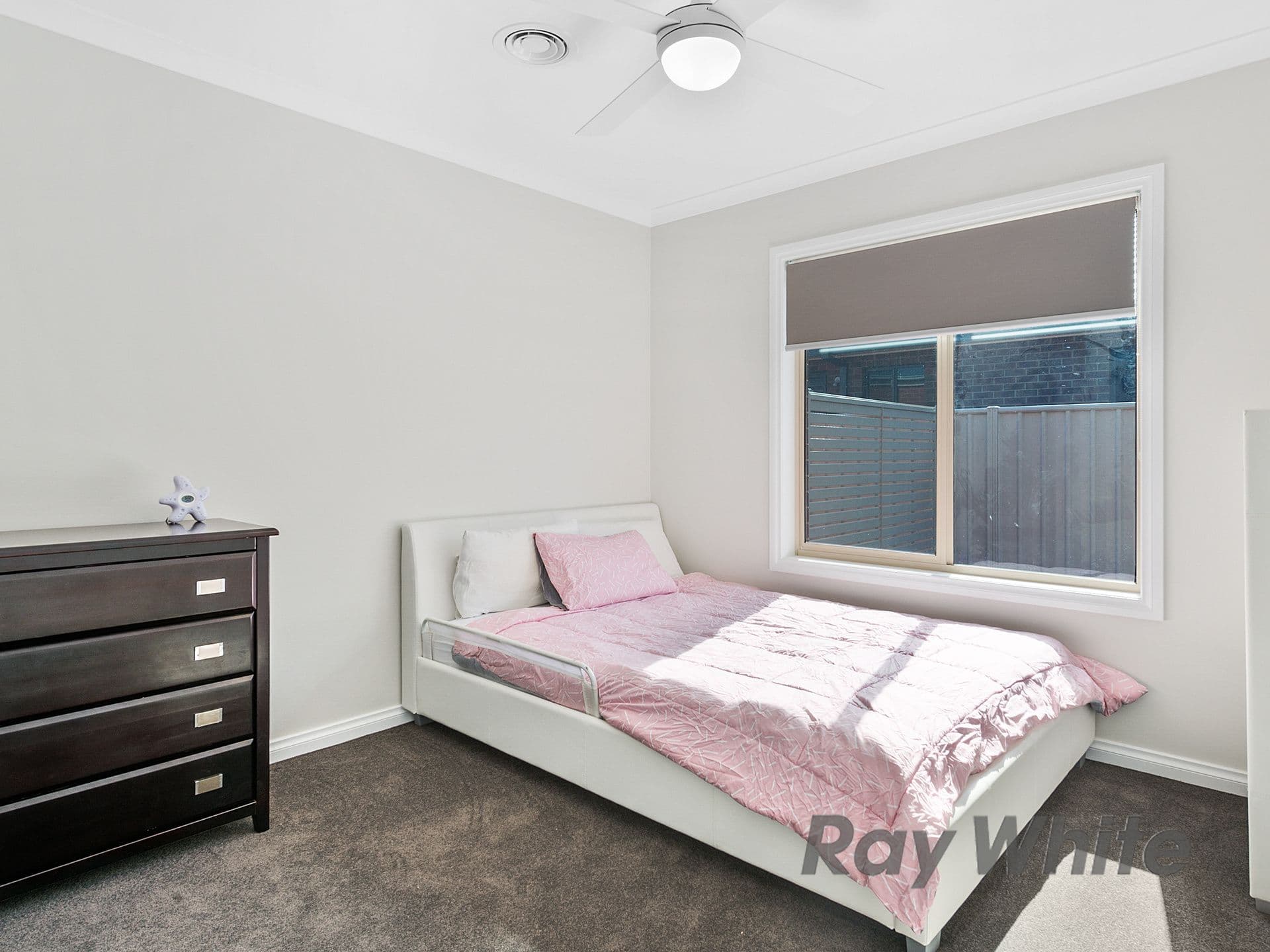 16 Simkin Drive, Benalla VIC 3672, Benalla - Thumbnail 6