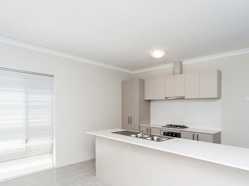 34 Serenity Street, Wellard WA 6170, Wellard - Thumbnail 2