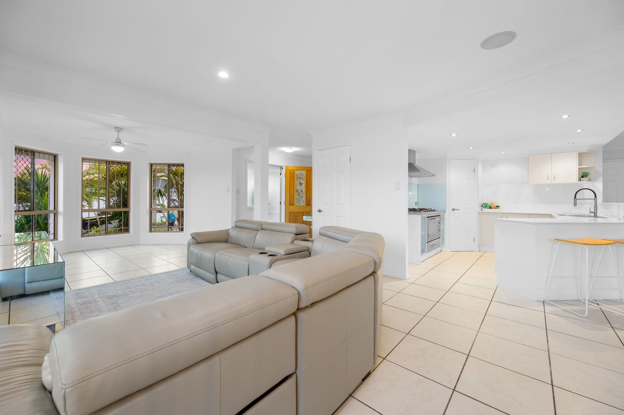 31 Sir Charles Holm Drive, Ormeau Hills QLD 4208, Ormeau Hills - Thumbnail 4