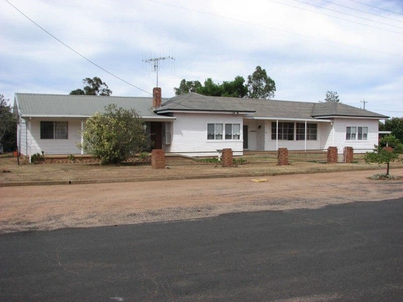 42 Oberon Street, EUGOWRA NSW 2806, Eugowra - Image 1