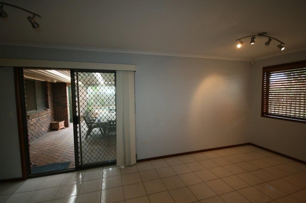 15 Narrung Street, MIDDLE PARK QLD 4074, Middle Park - Thumbnail 7