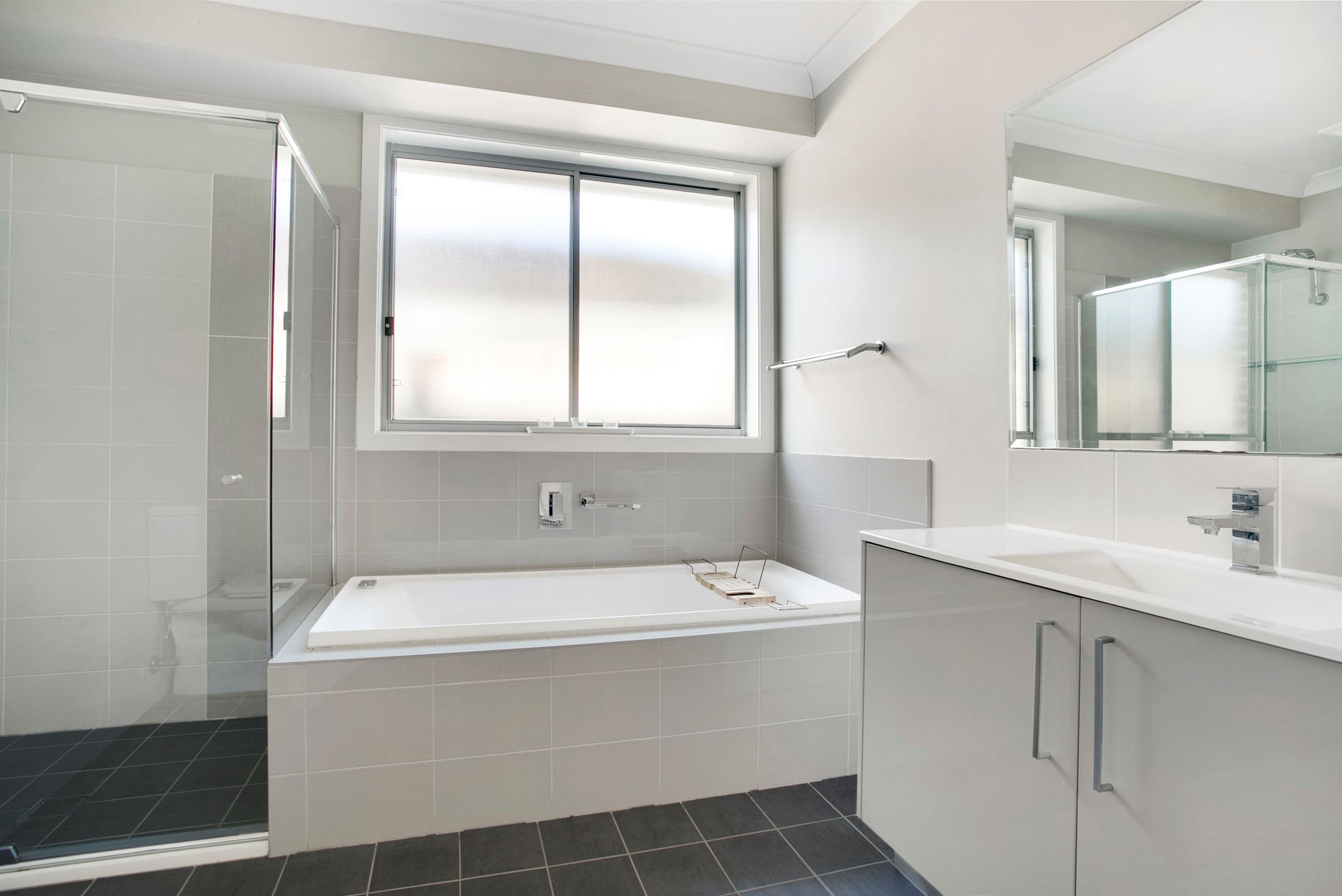 33 Hargrave Avenue, Middleton Grange NSW 2171, Middleton Grange - Thumbnail 7
