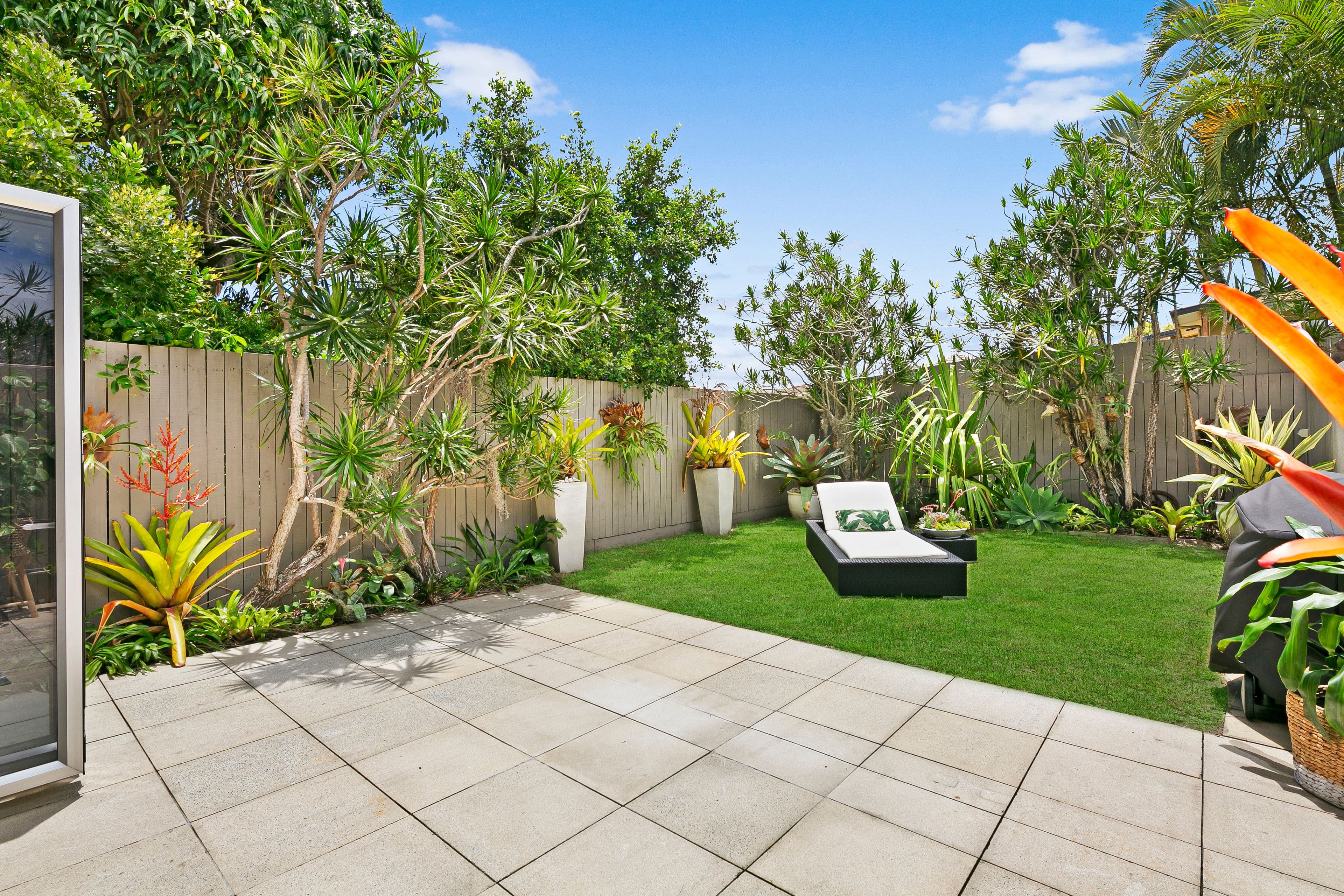 65 Albion Avenue, Miami QLD 4220, Miami - Thumbnail 6