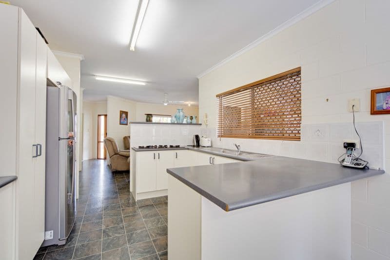 36 Verbena Drive, MOUNT SHERIDAN QLD 4868, Mount Sheridan - Thumbnail 4