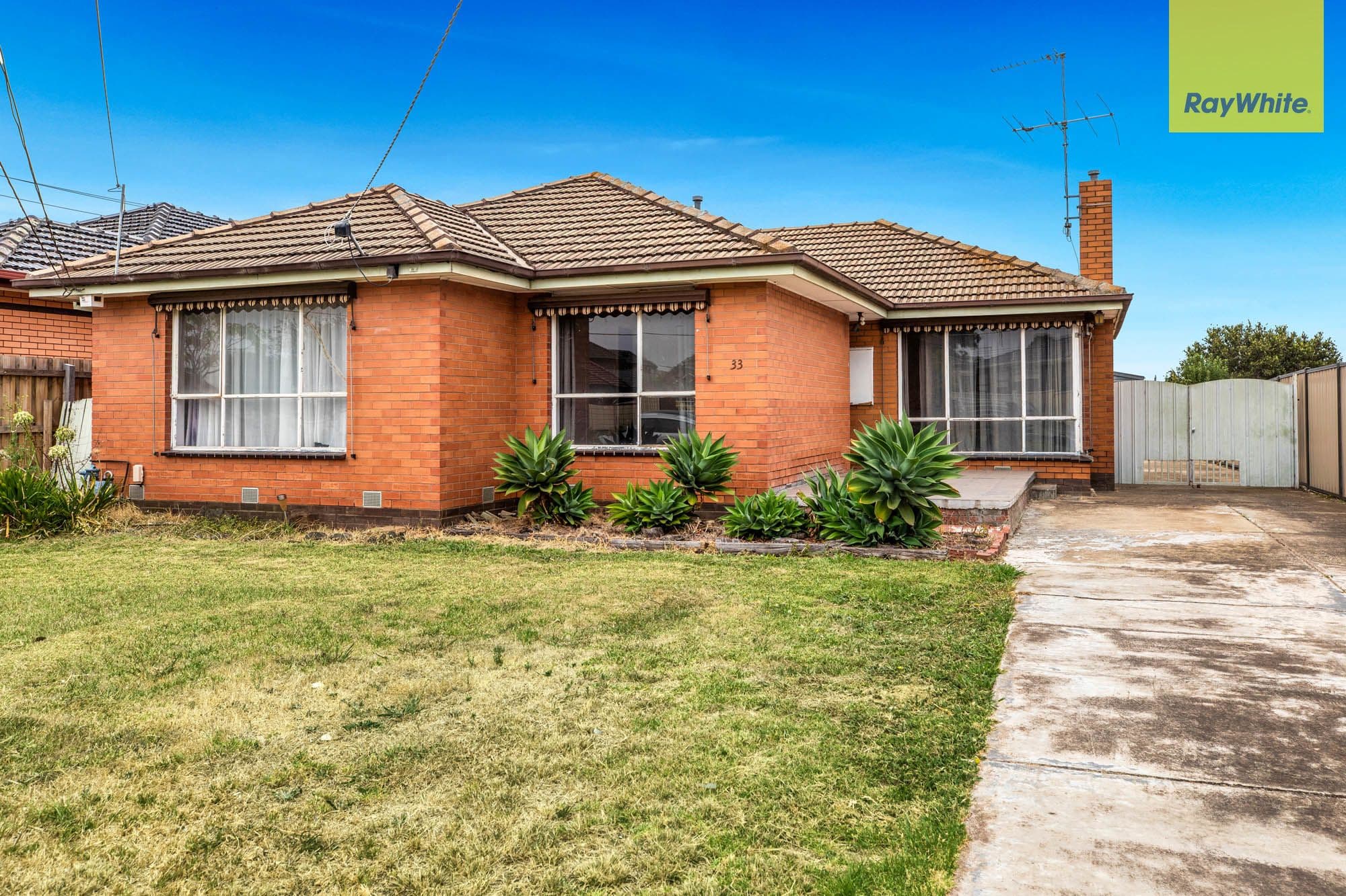 33 Lima Street, St Albans VIC 3021, St Albans - Image 1
