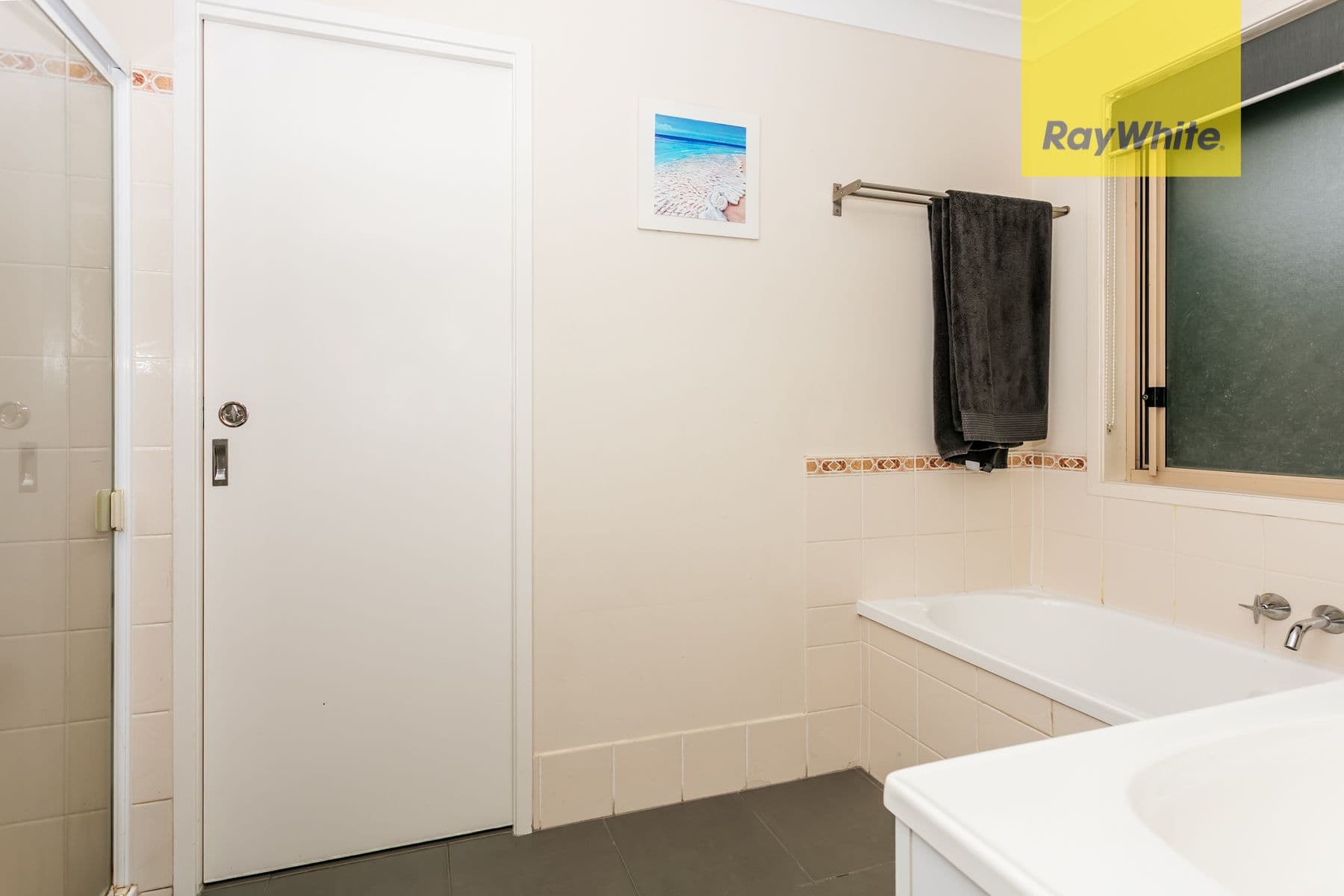 35 Lakeview Drive, Logan Reserve QLD 4133, Logan Reserve - Thumbnail 7