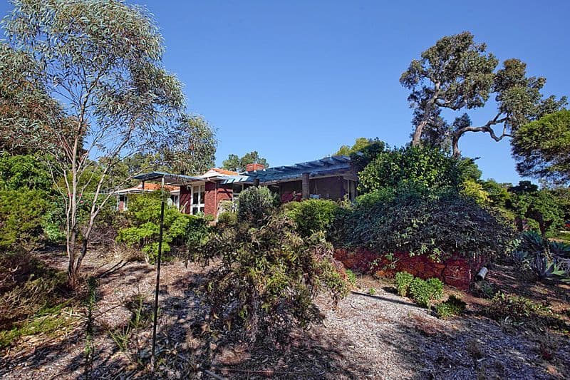 5 Moran Road, KALAMUNDA WA 6076, Kalamunda - Thumbnail 2