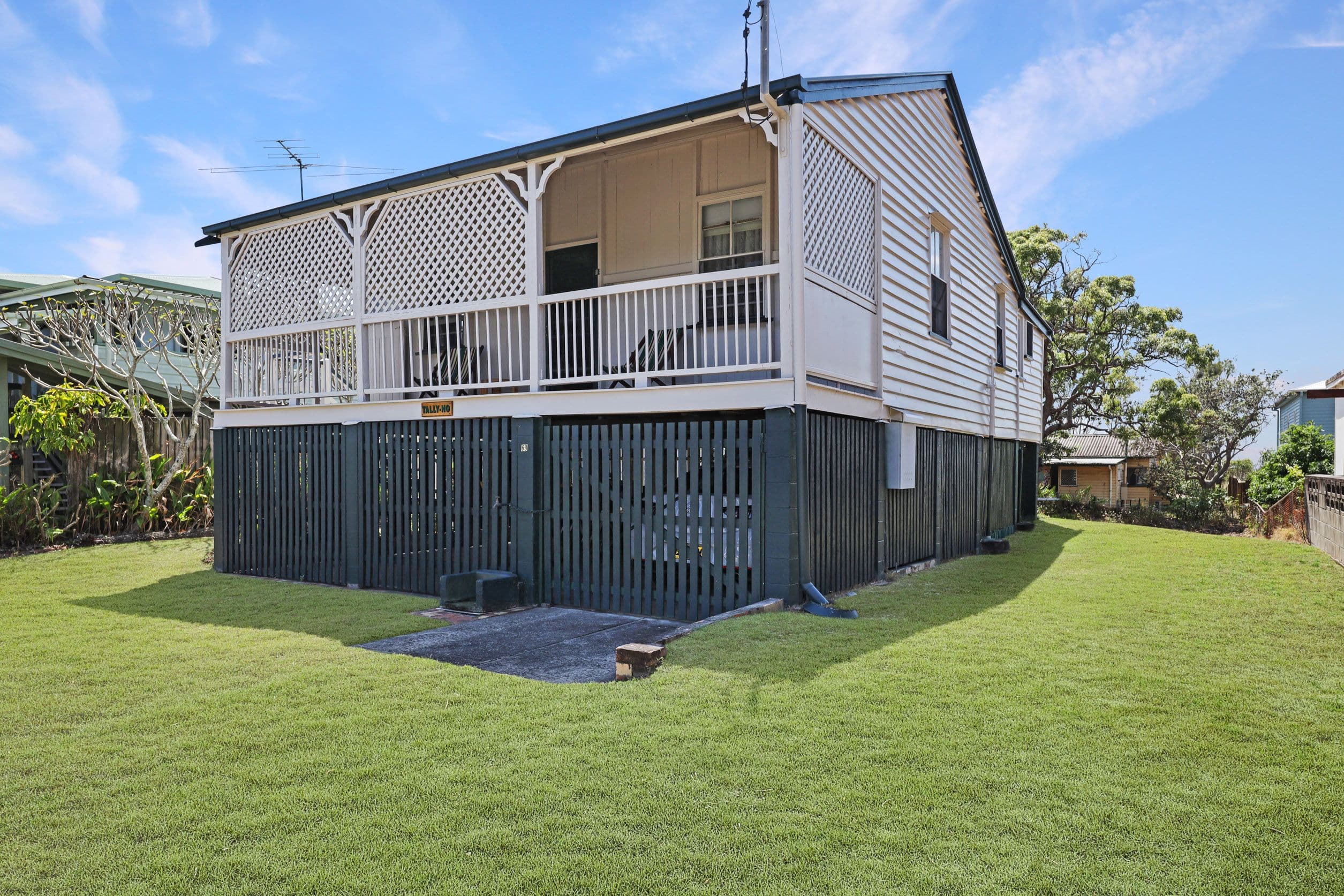 6 Craig Avenue, Moorebank, NSW 2170, Moorebank - Thumbnail 2