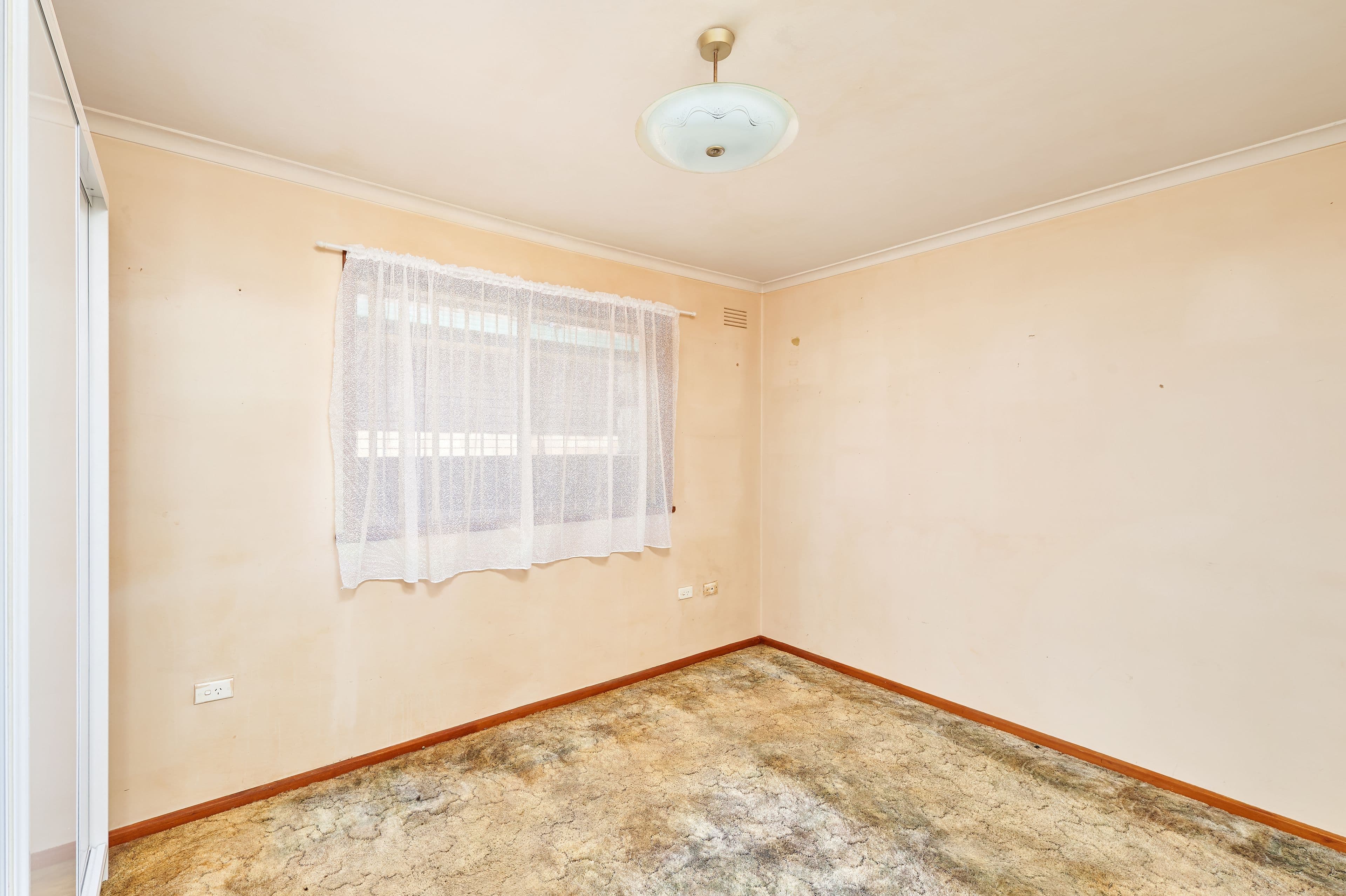 1 Martin Street, Tolland - Thumbnail 8