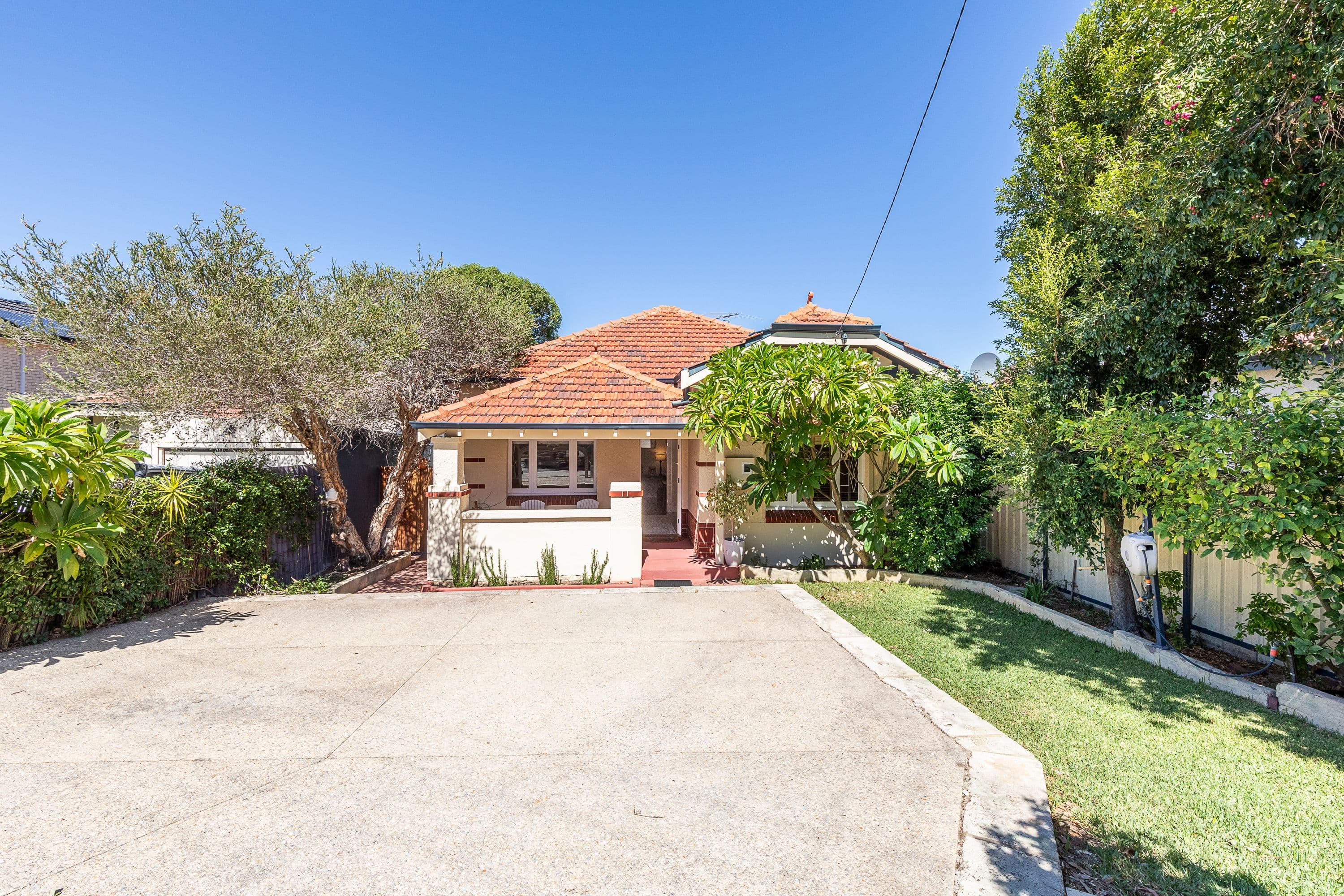 243 Scarborough Beach Road, Mount Hawthorn WA 6016, Mount Hawthorn - Thumbnail 3