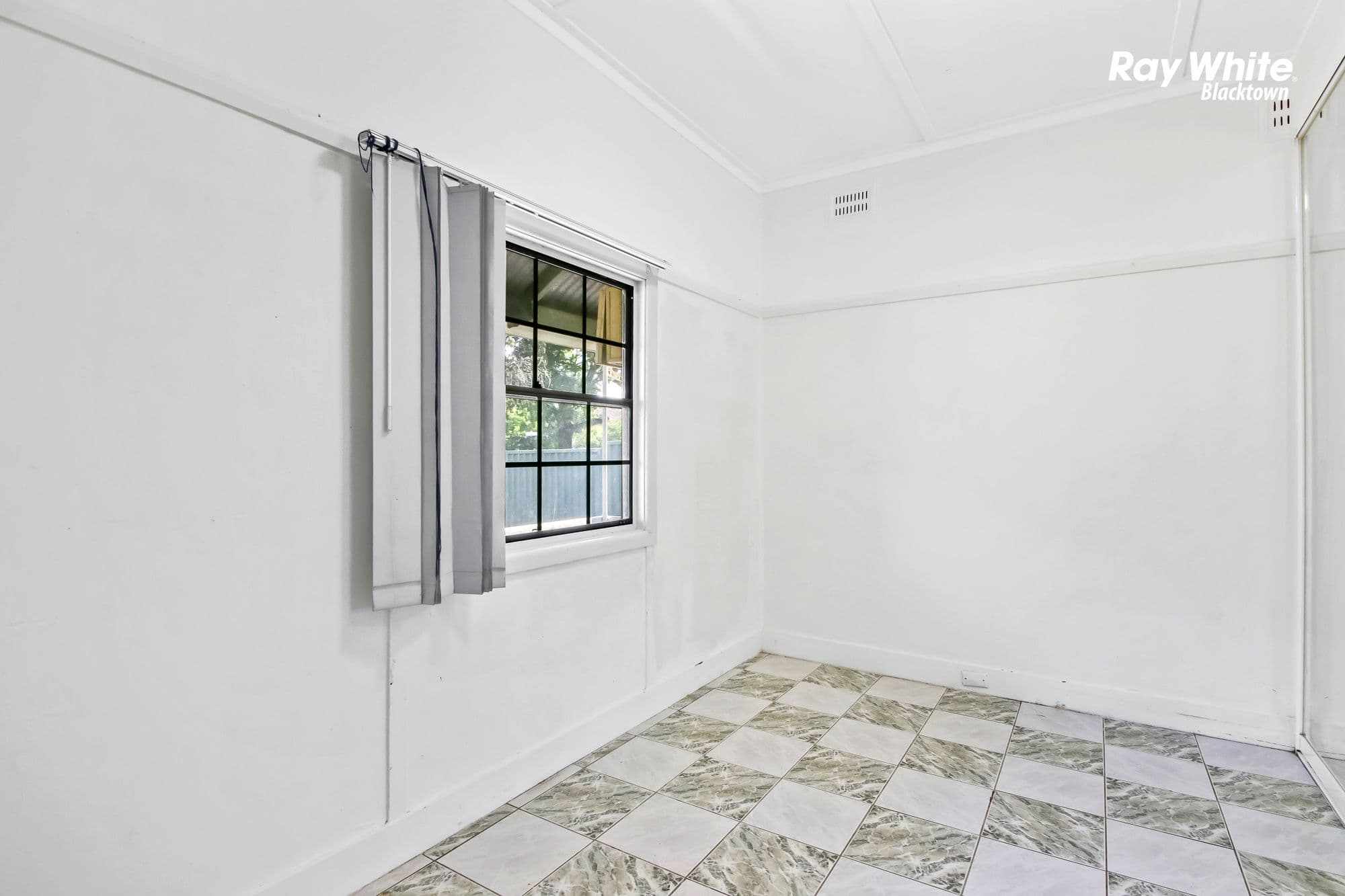 10 CURTIS Road, Chester Hill NSW 2162, Chester Hill - Thumbnail 3