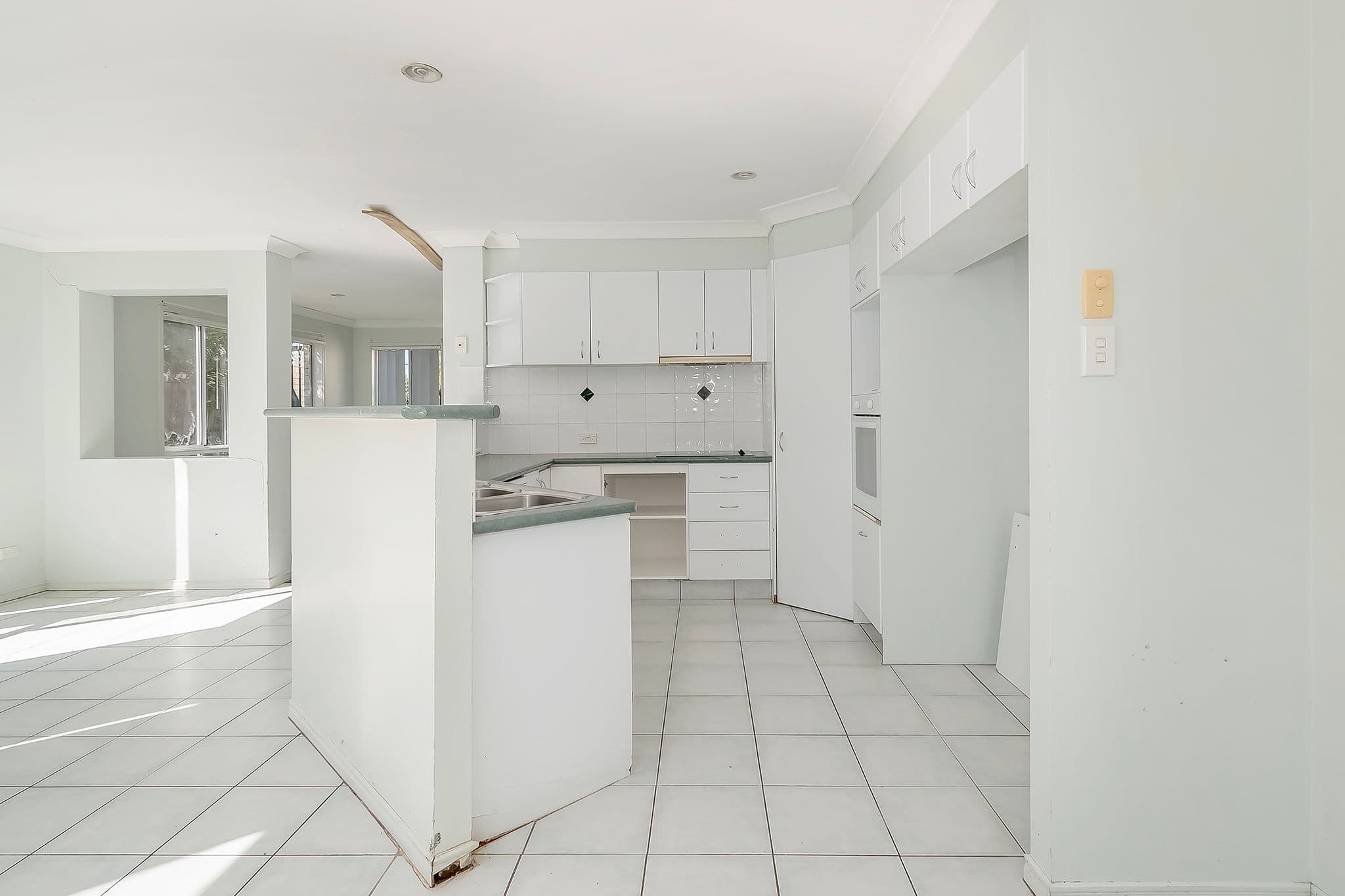 42 Allenby Drive, Meadowbrook QLD 4131, Meadowbrook - Thumbnail 2