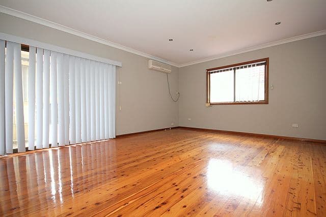 12 Bulwarra Avenue, SEFTON NSW 2162, Sefton - Thumbnail 2