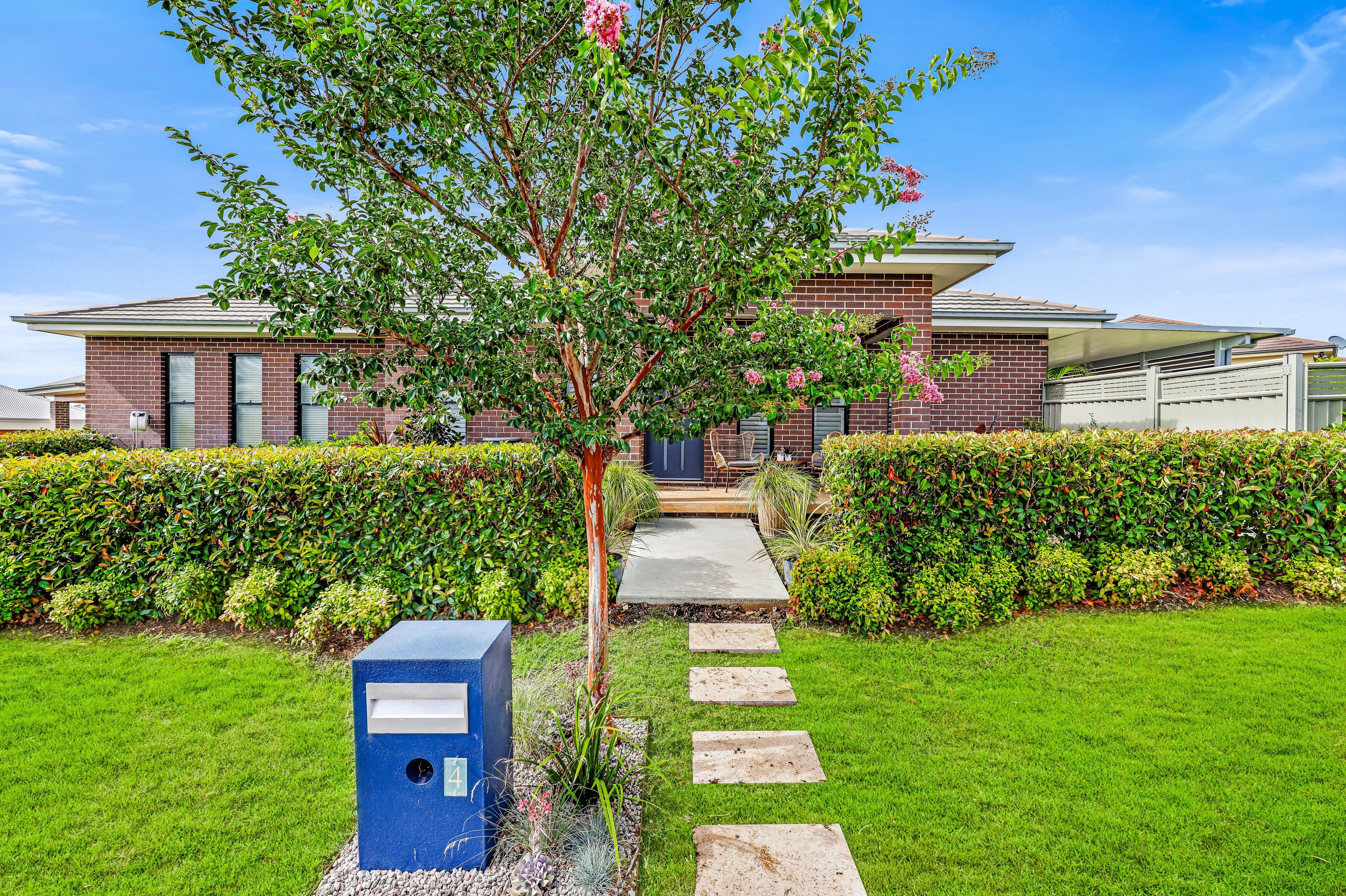 4 Sanctuary Place, Tamworth NSW 2340, Hillvue - Image 1